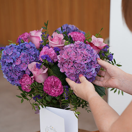 The Fragrant Symphony: Discovering the 10 Most Enchanting Flowers with Captivating Scents