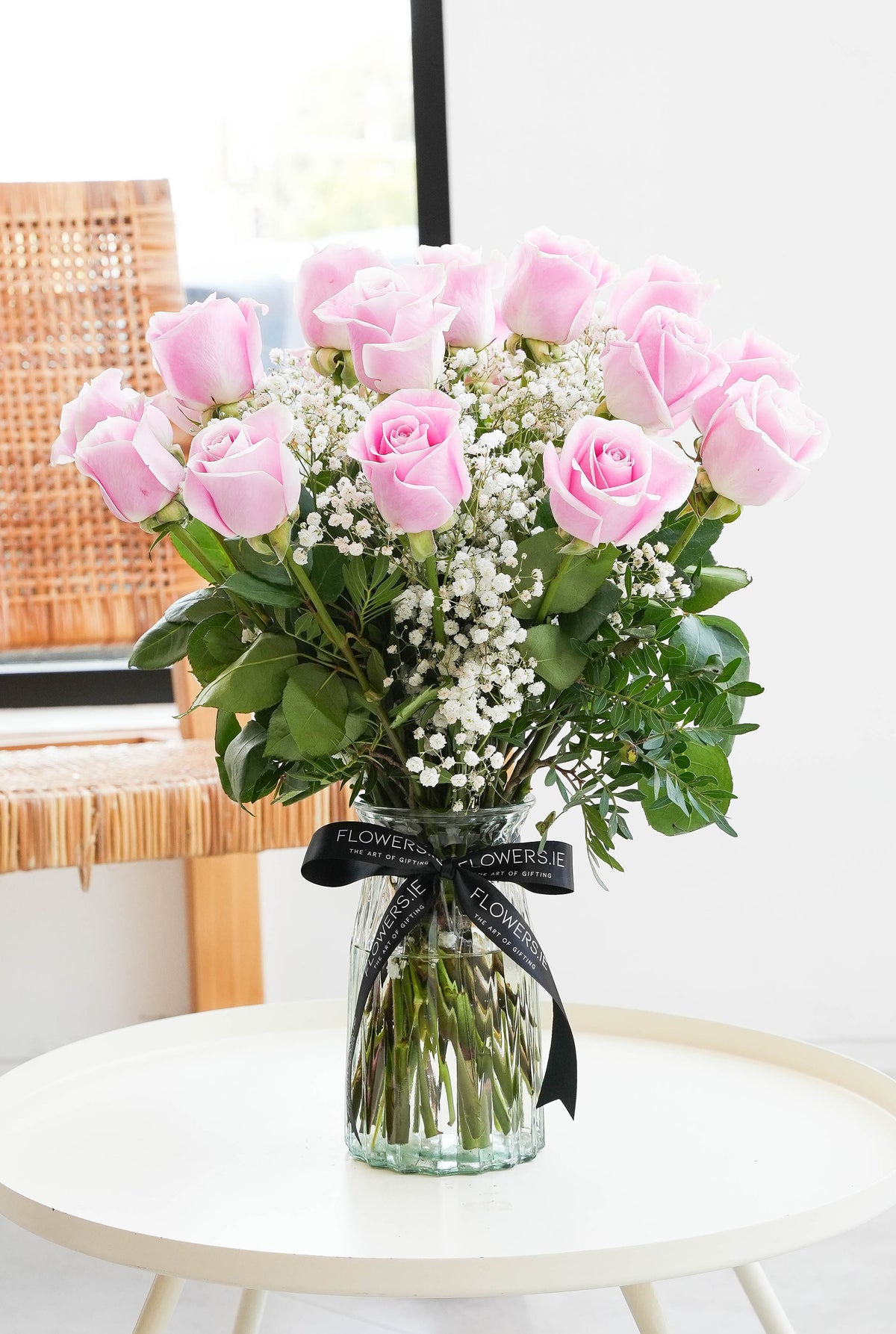 18 Long Stem Pink Roses - Vase
