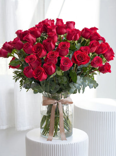 100 Long Stem Red Roses - Vase