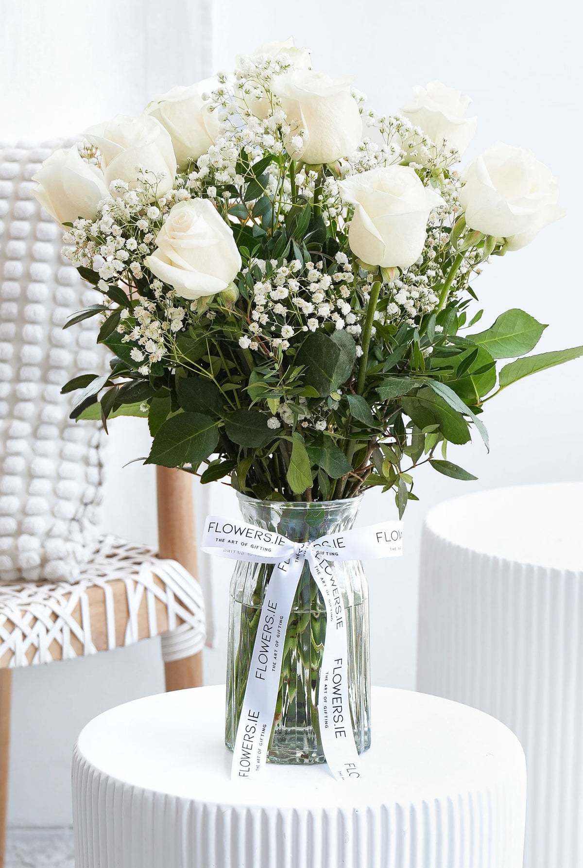 12 Long Stem White Roses - Vase