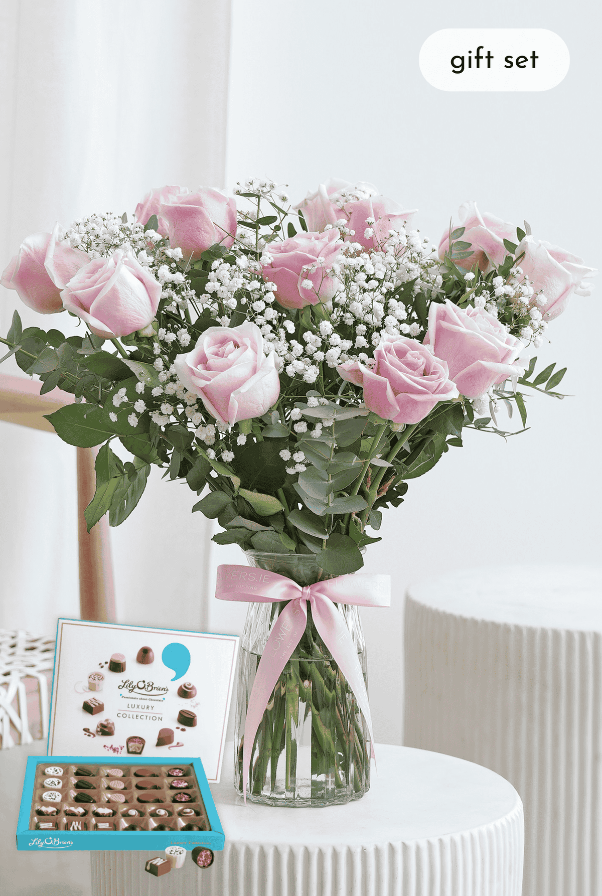 Women's Day 12 Pretty Pink Roses - Vase