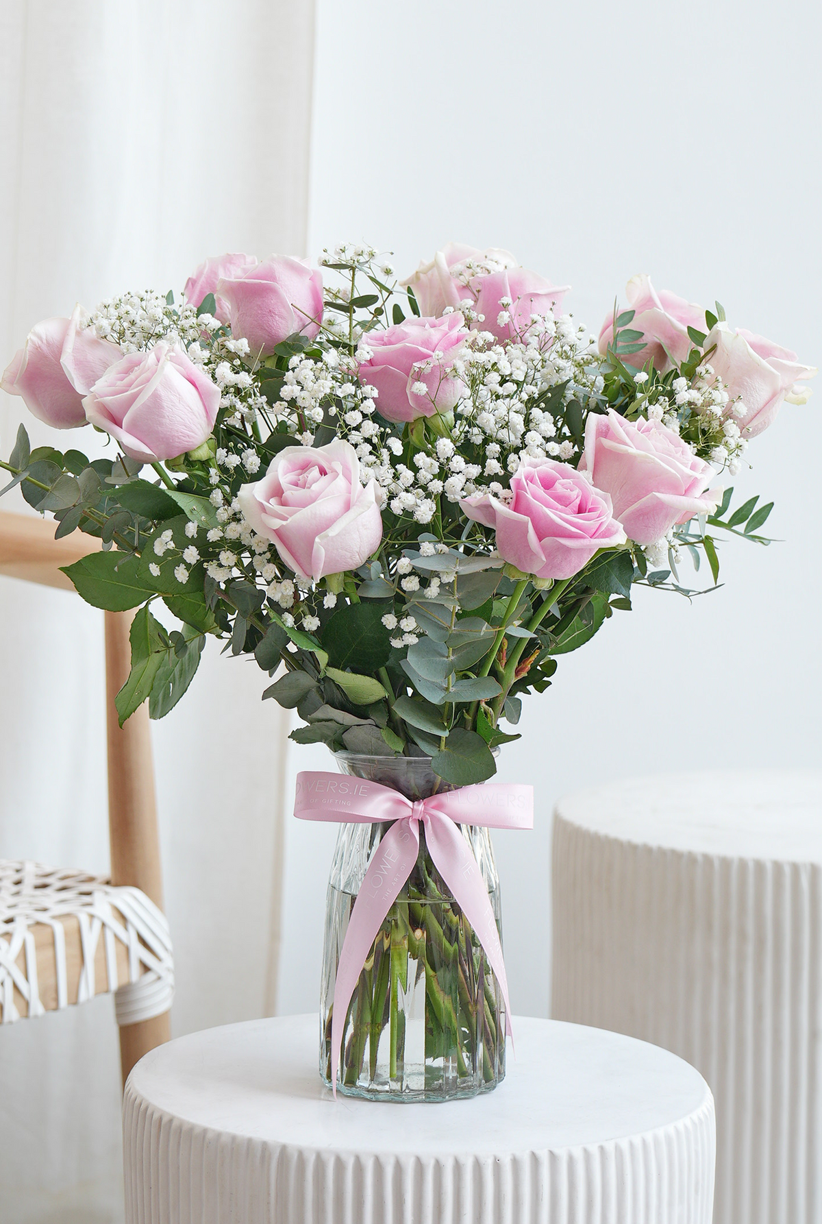 Valentine 12 Pretty Pink Rose - Vase