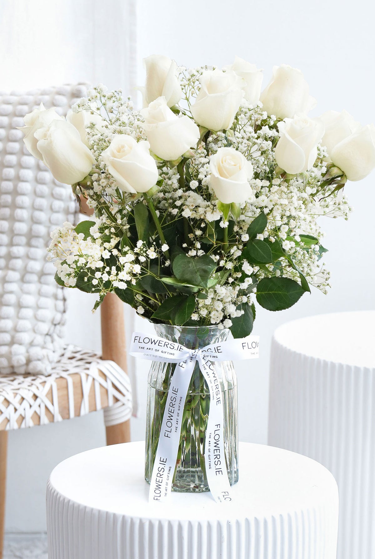 18 Long Stem White Roses - Vase