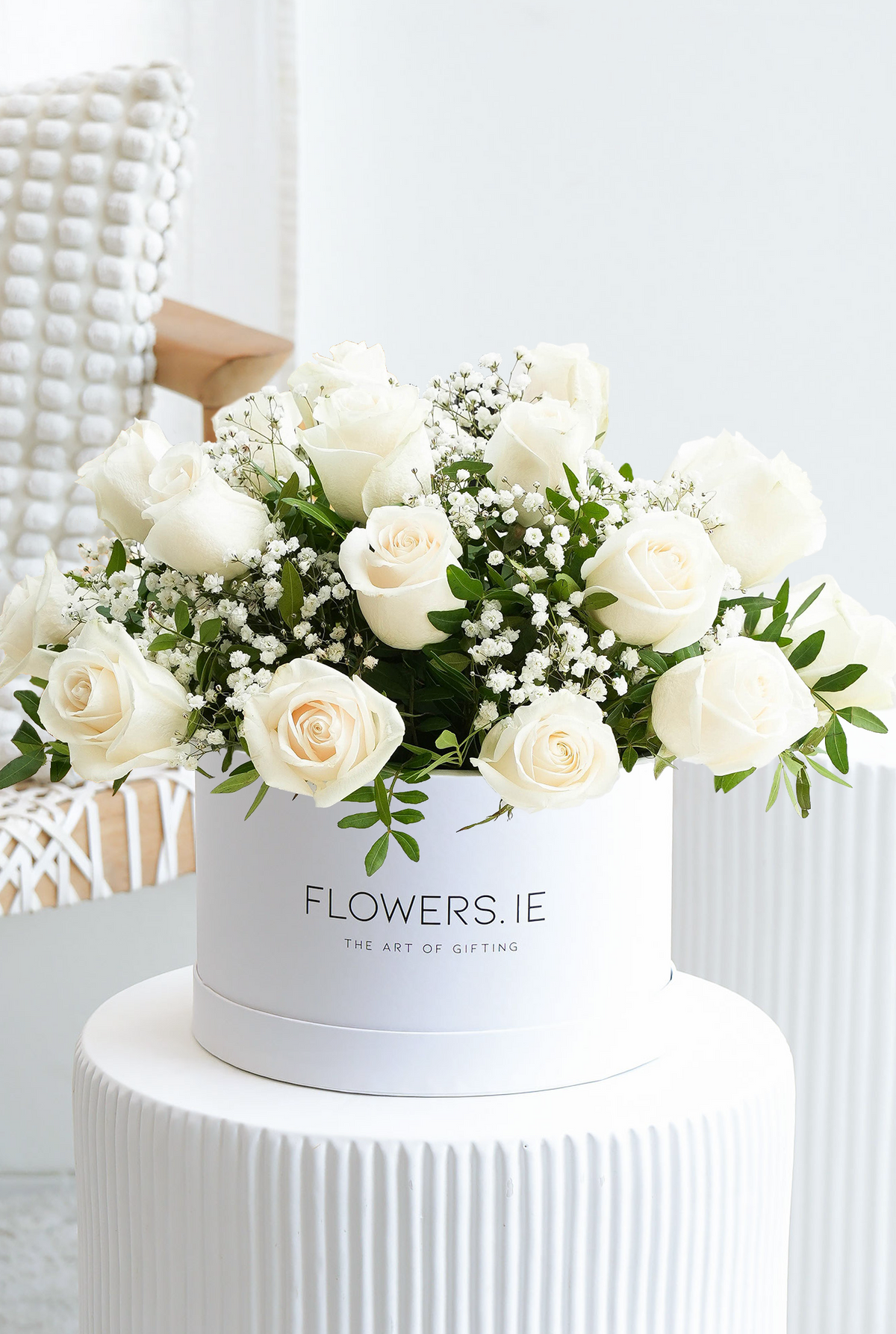 Women's Day Ivory Bliss - Hatbox