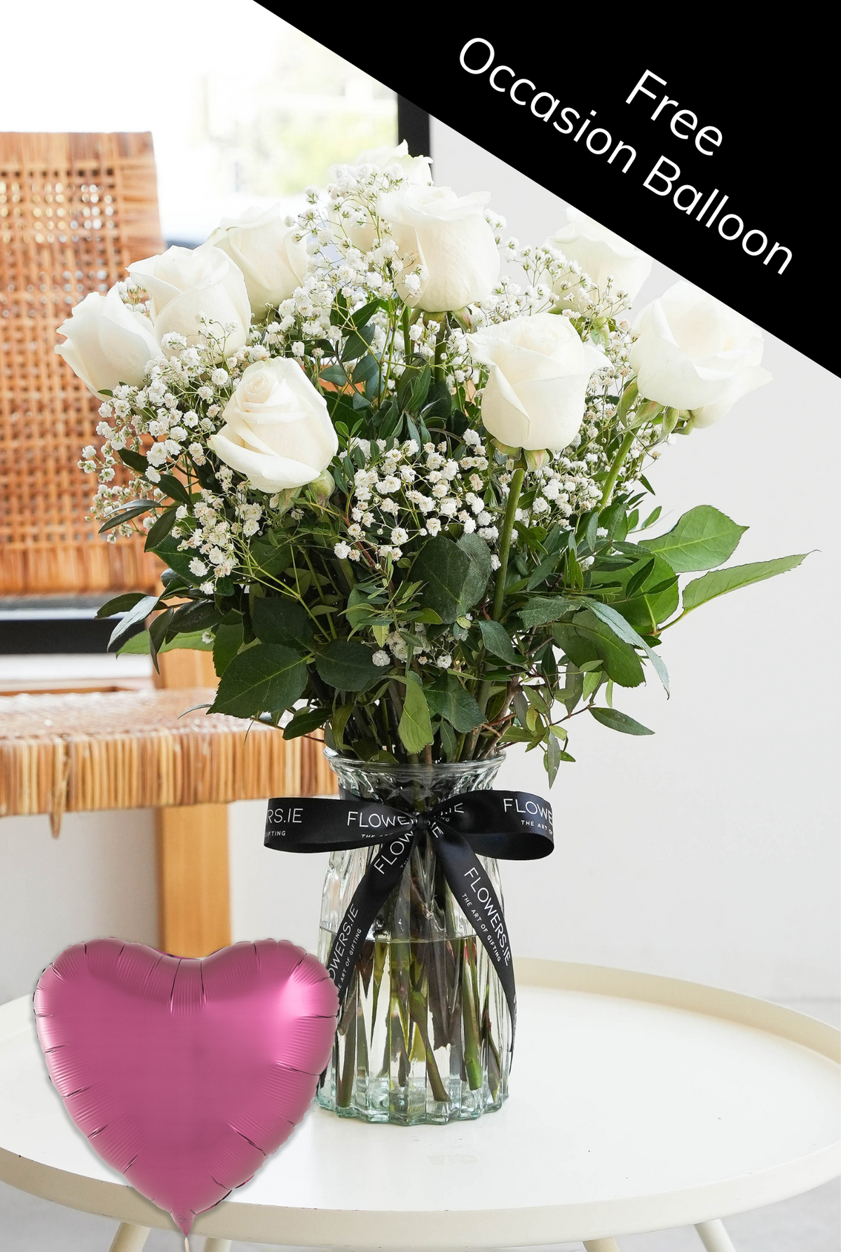 12 White Roses - vase