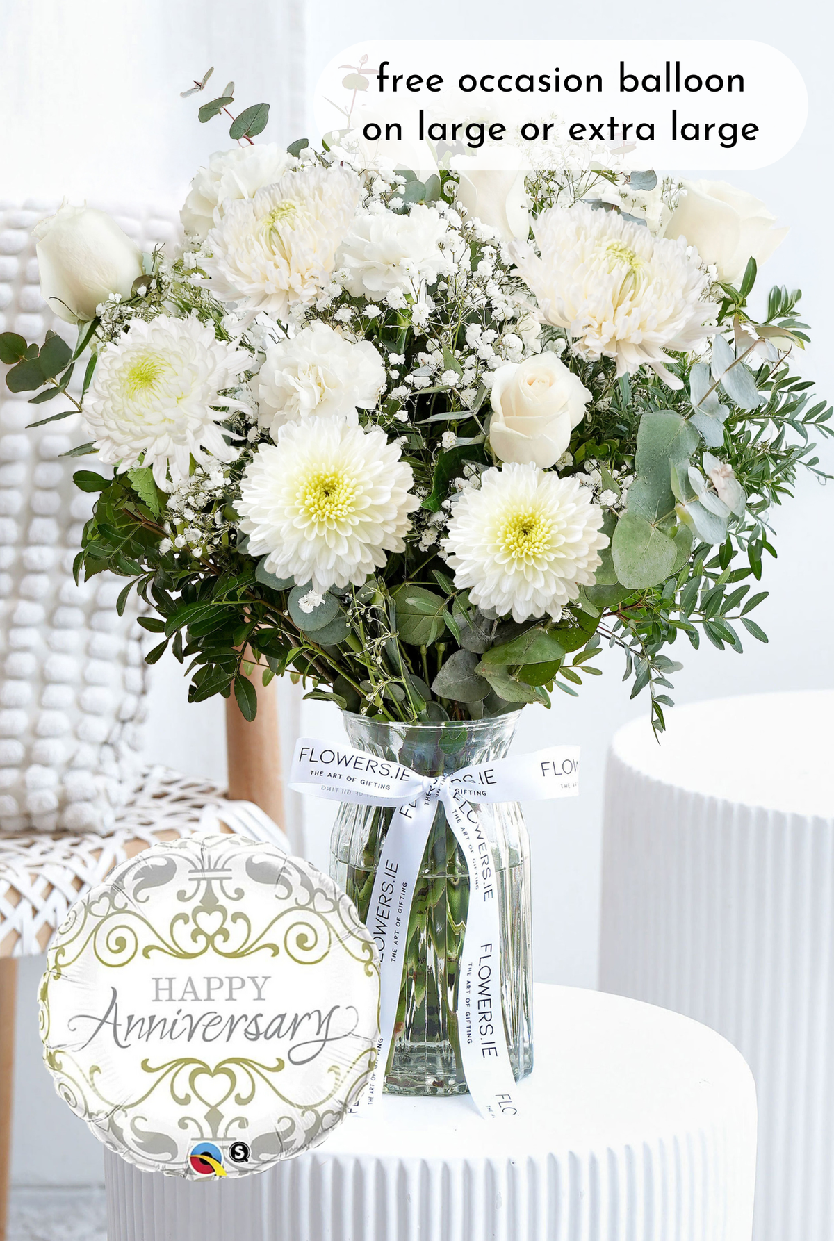 Anniversary White Serenity - Vase