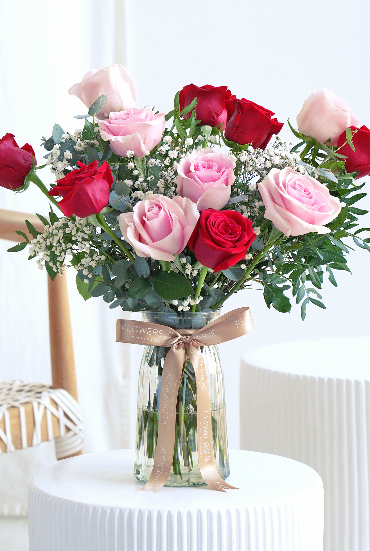 Valentine 12 Luxury Red and Pink Roses - Vase