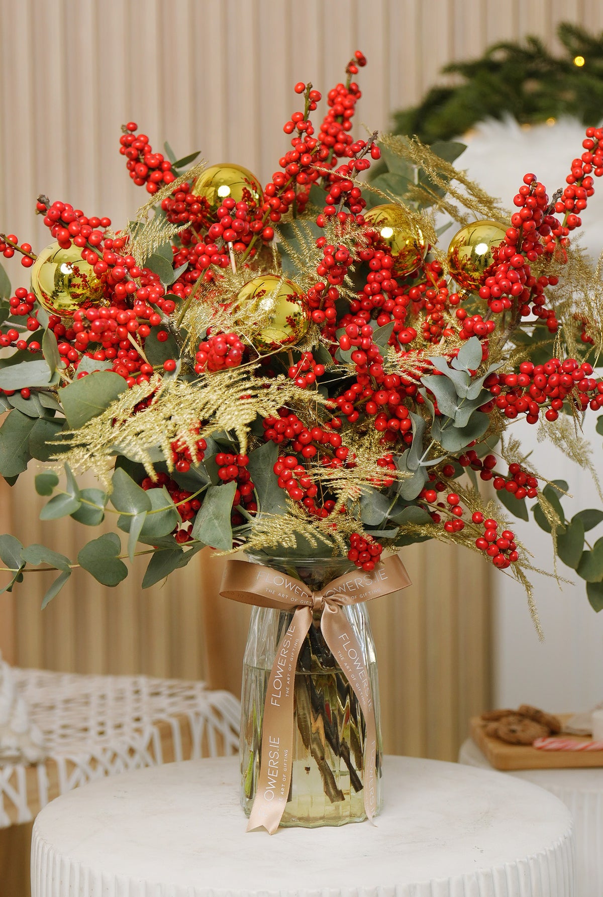 Christmas Elegance - Vase