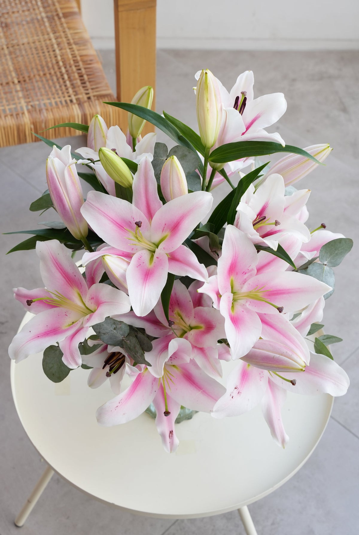 Mother&#39;s Day Pink Scented Lily - Vase