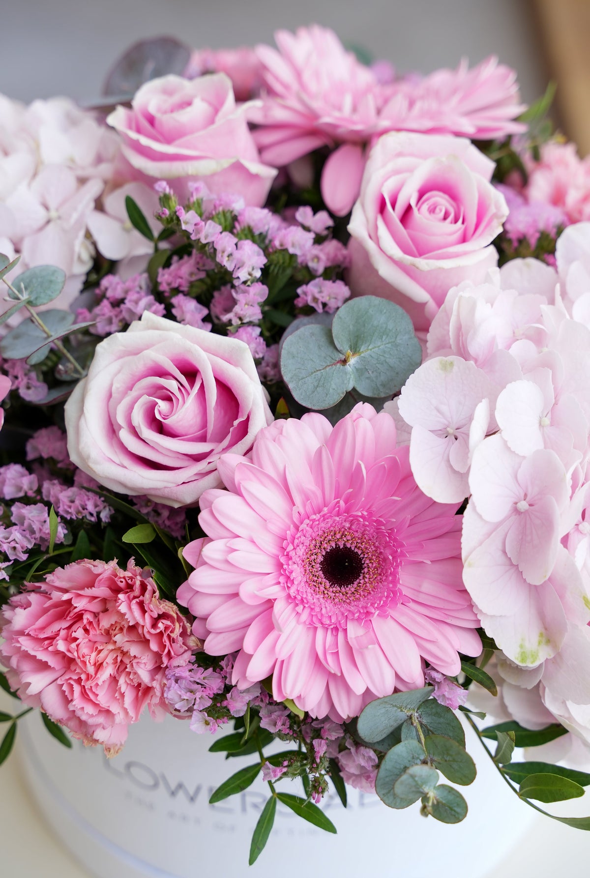 Pretty Pink - Hatbox (with Free Crispy Hearts)