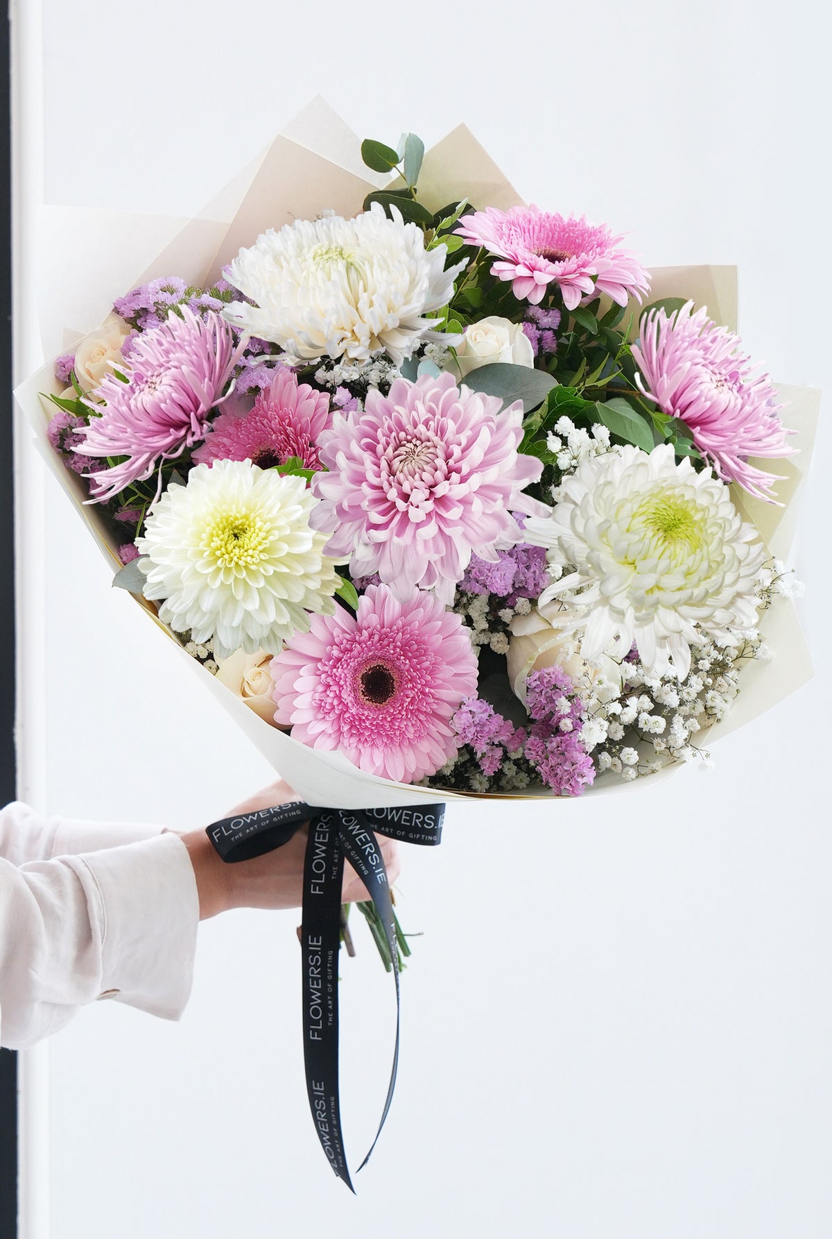 Pastel Elegance Hand-tied