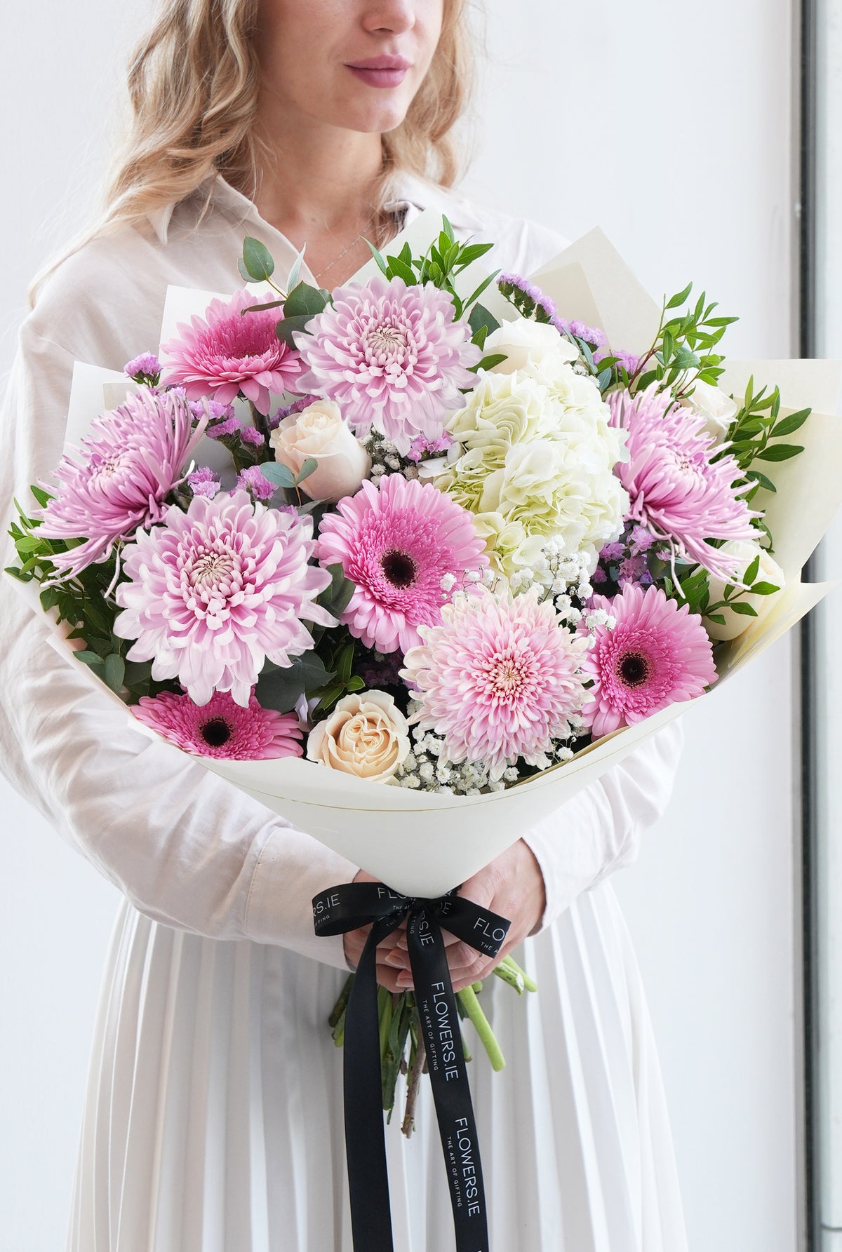 Pastel Elegance Hand-tied