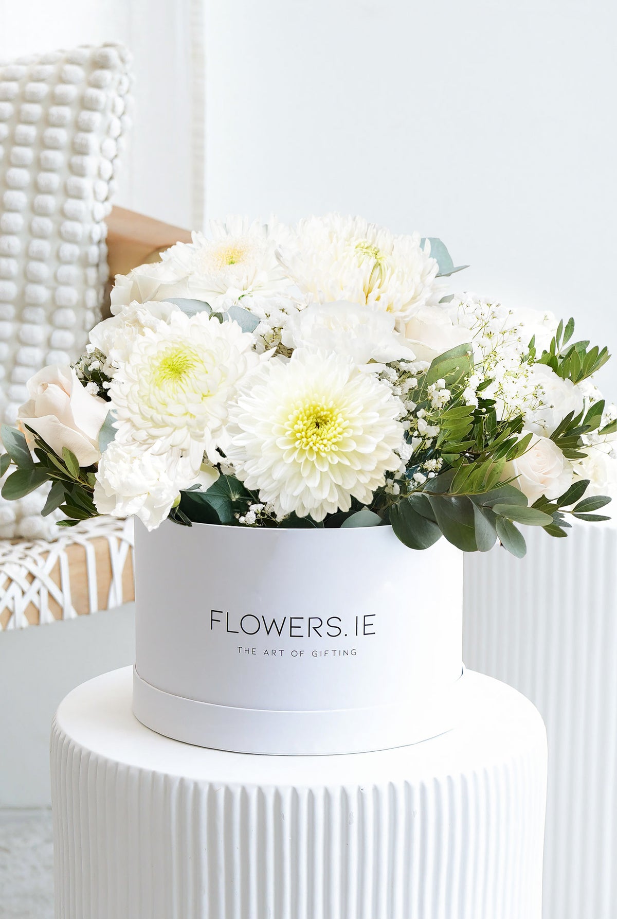 White Serenity - Hatbox