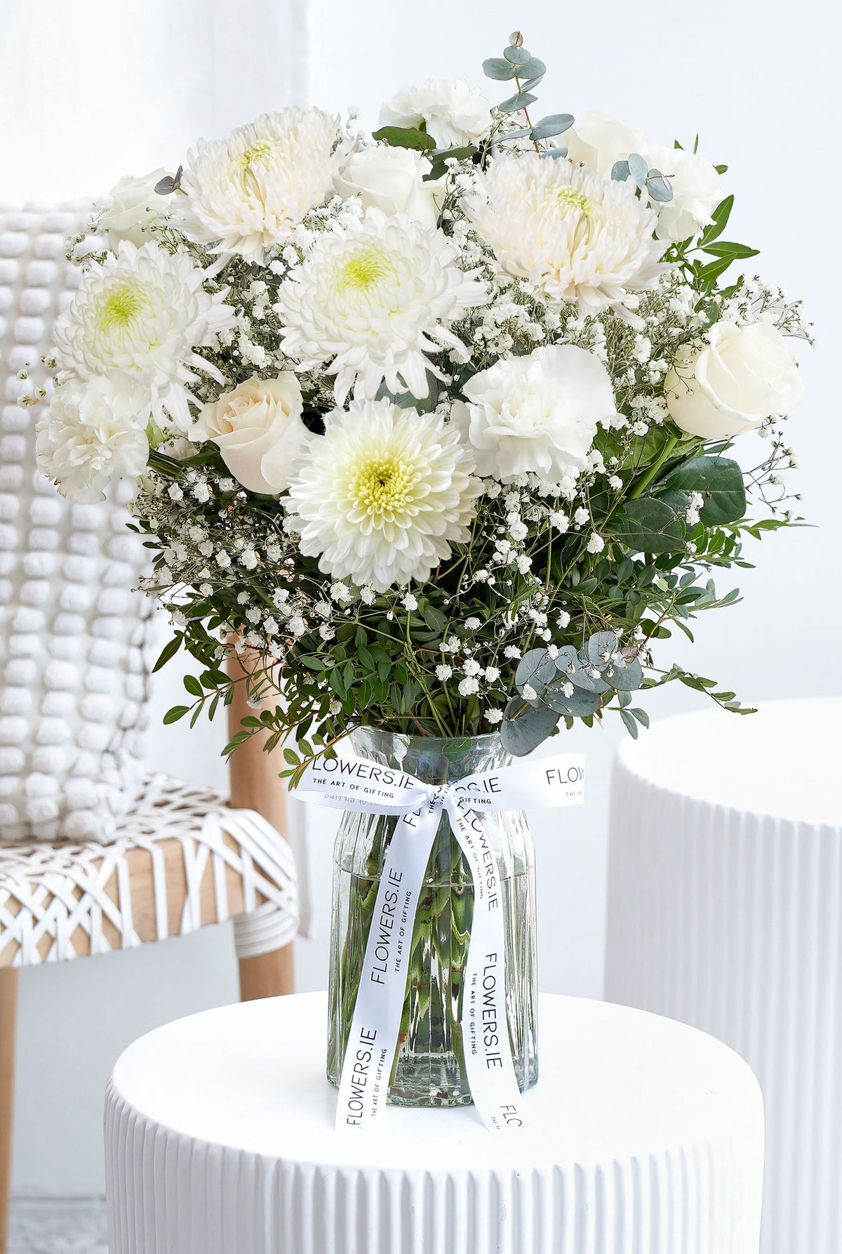 White Serenity - Vase
