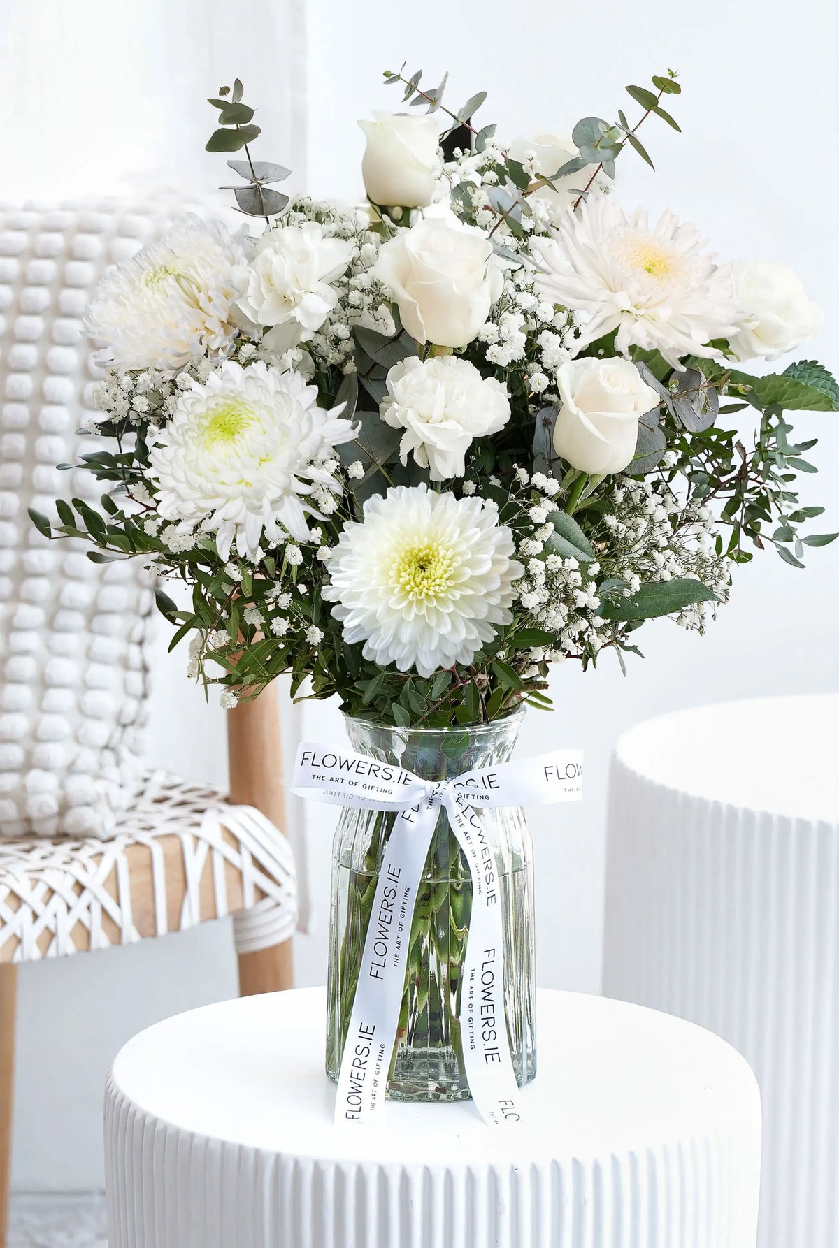 White Serenity - Vase