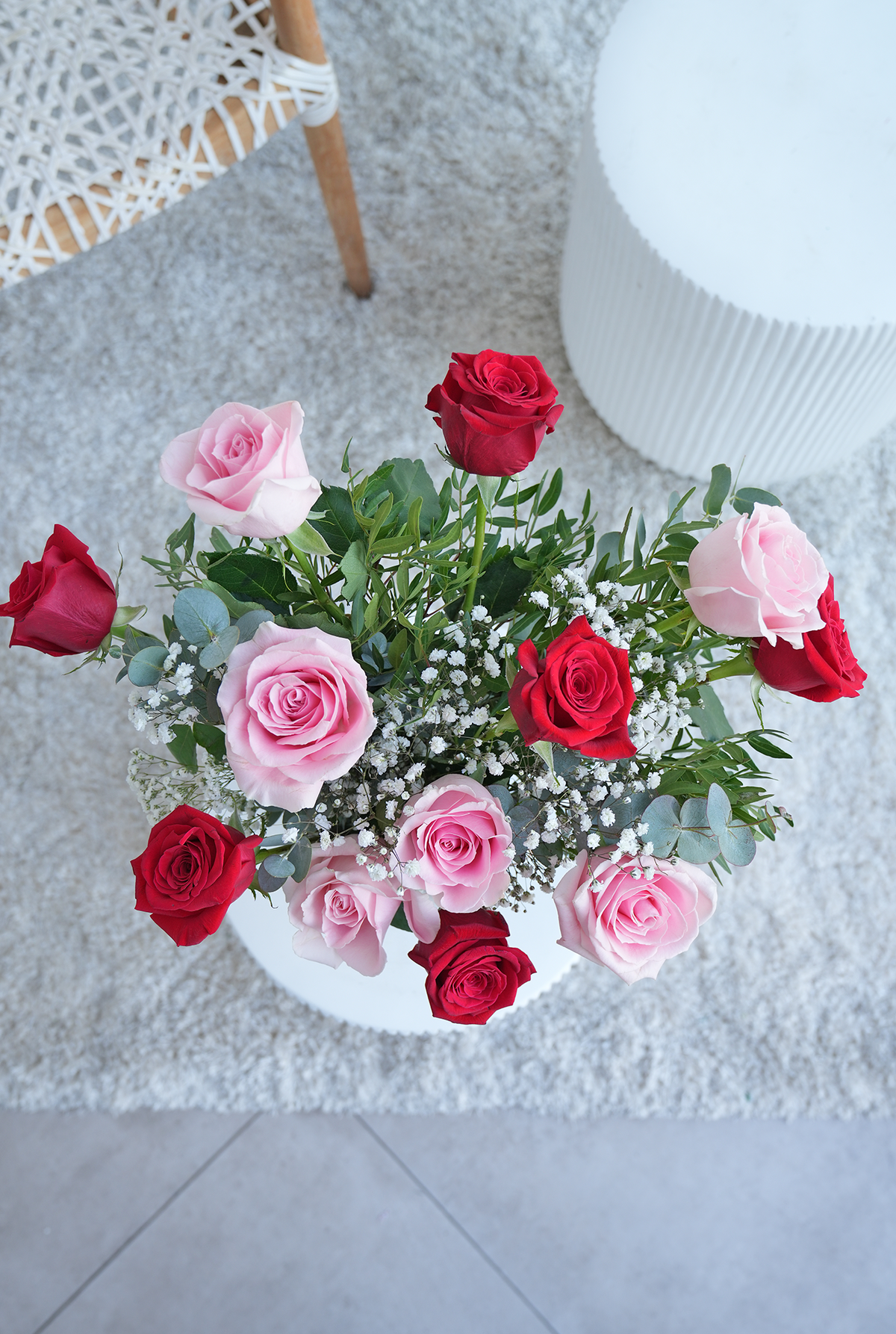 Valentine 12 Luxury Red and Pink Roses - Vase