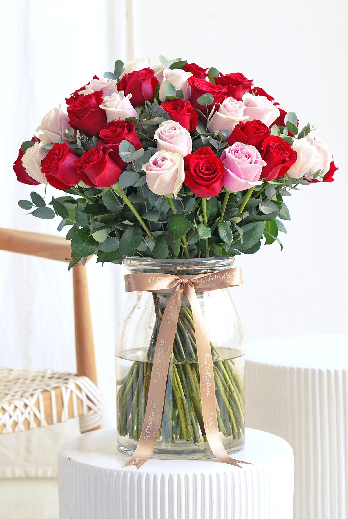 Valentine 50 Luxury Red and Pink Roses - Vase