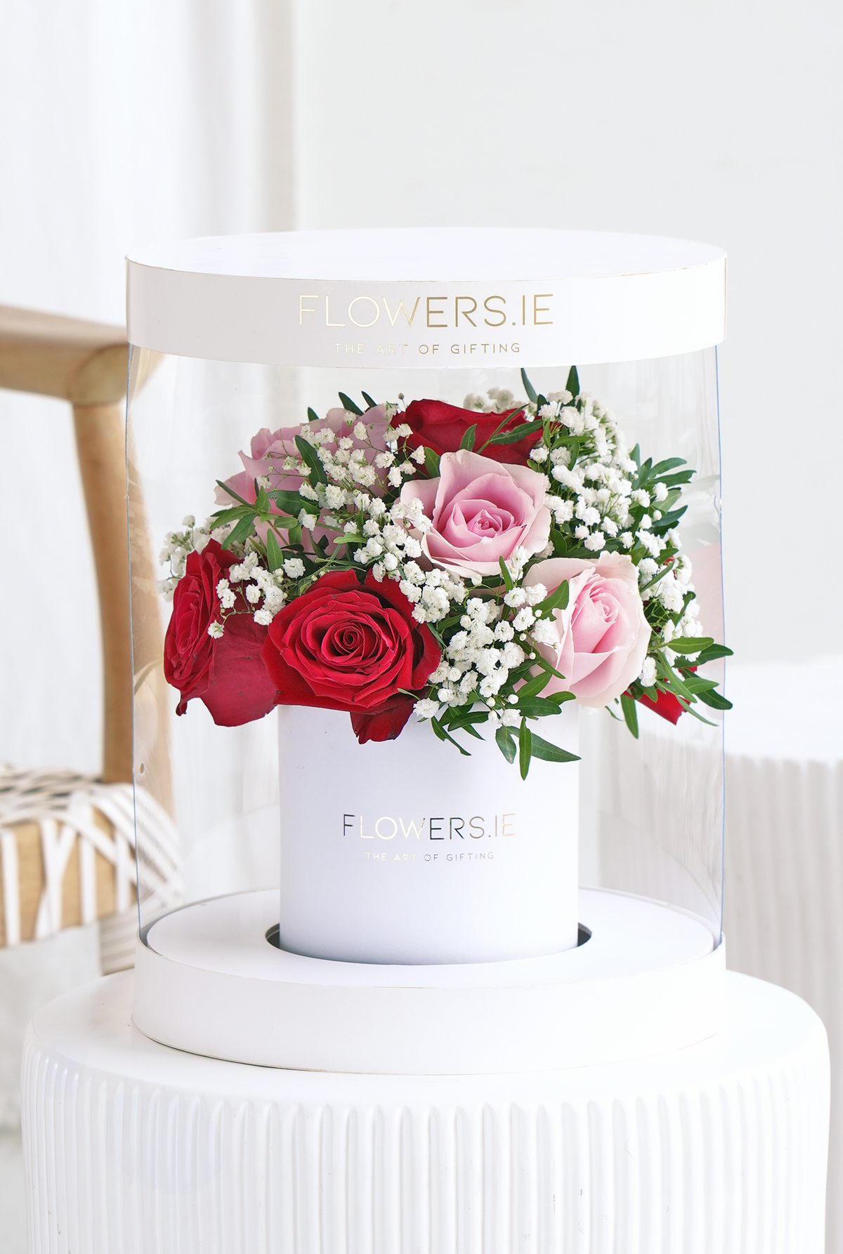 Valentine Premium Red and Pink Rose - Hatbox