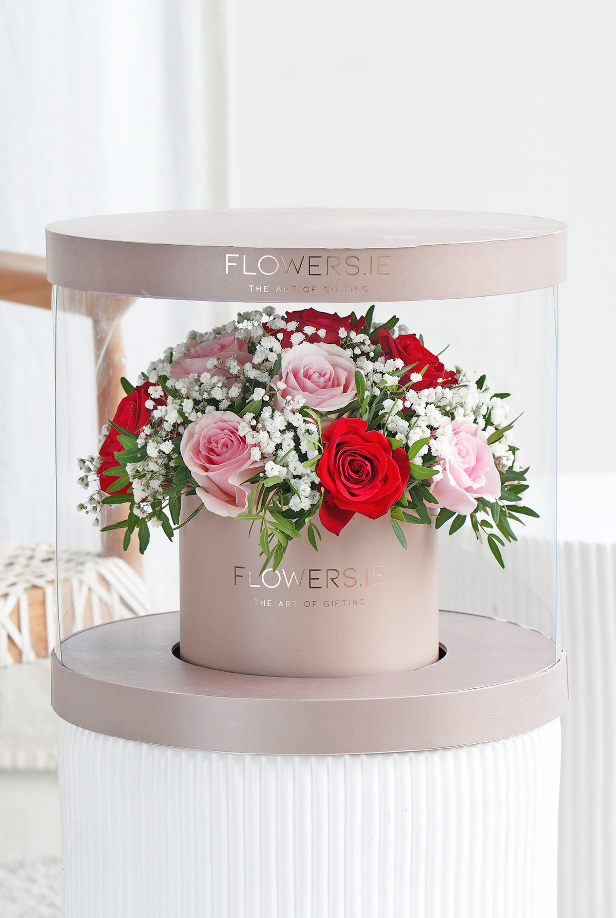 Valentine Premium Red and Pink Rose - Hatbox