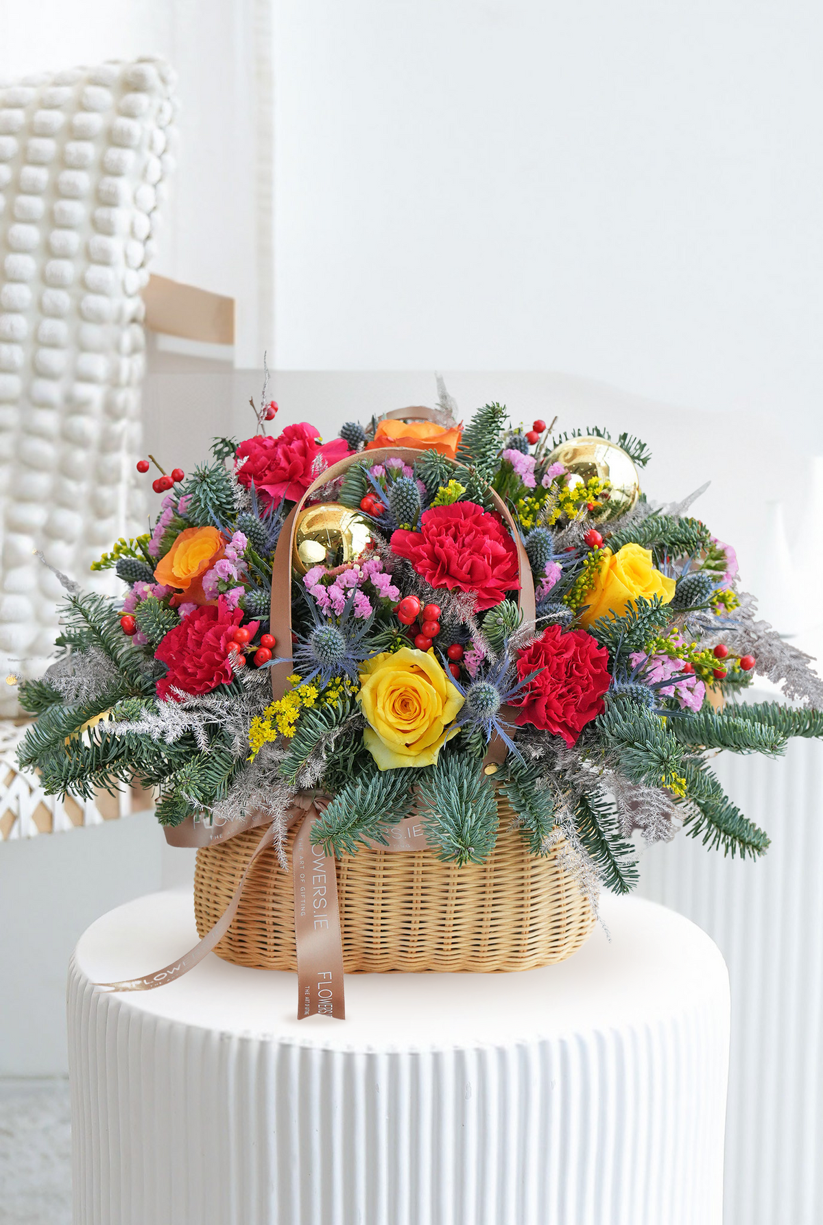 Vibrant Christmas - Basket