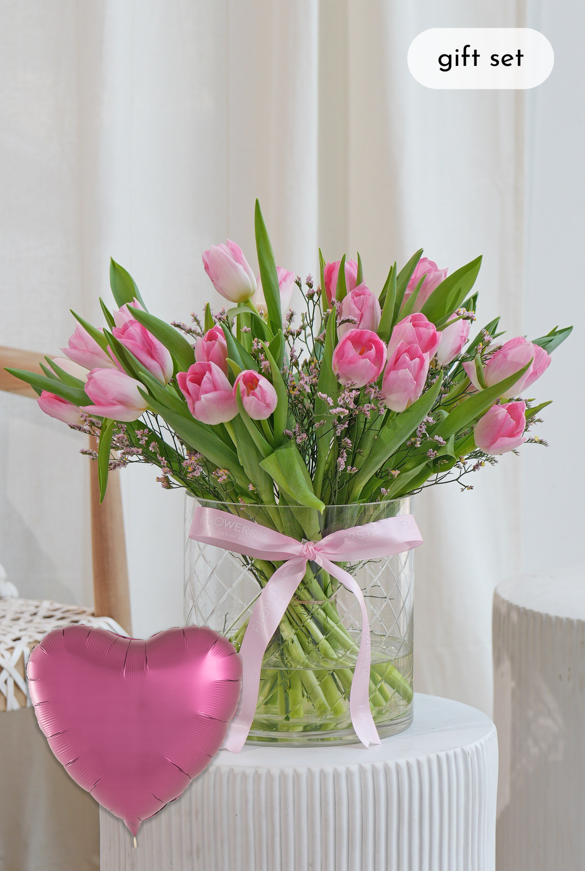 Women&#39;s Day Luxury Pink Tulips - Vase