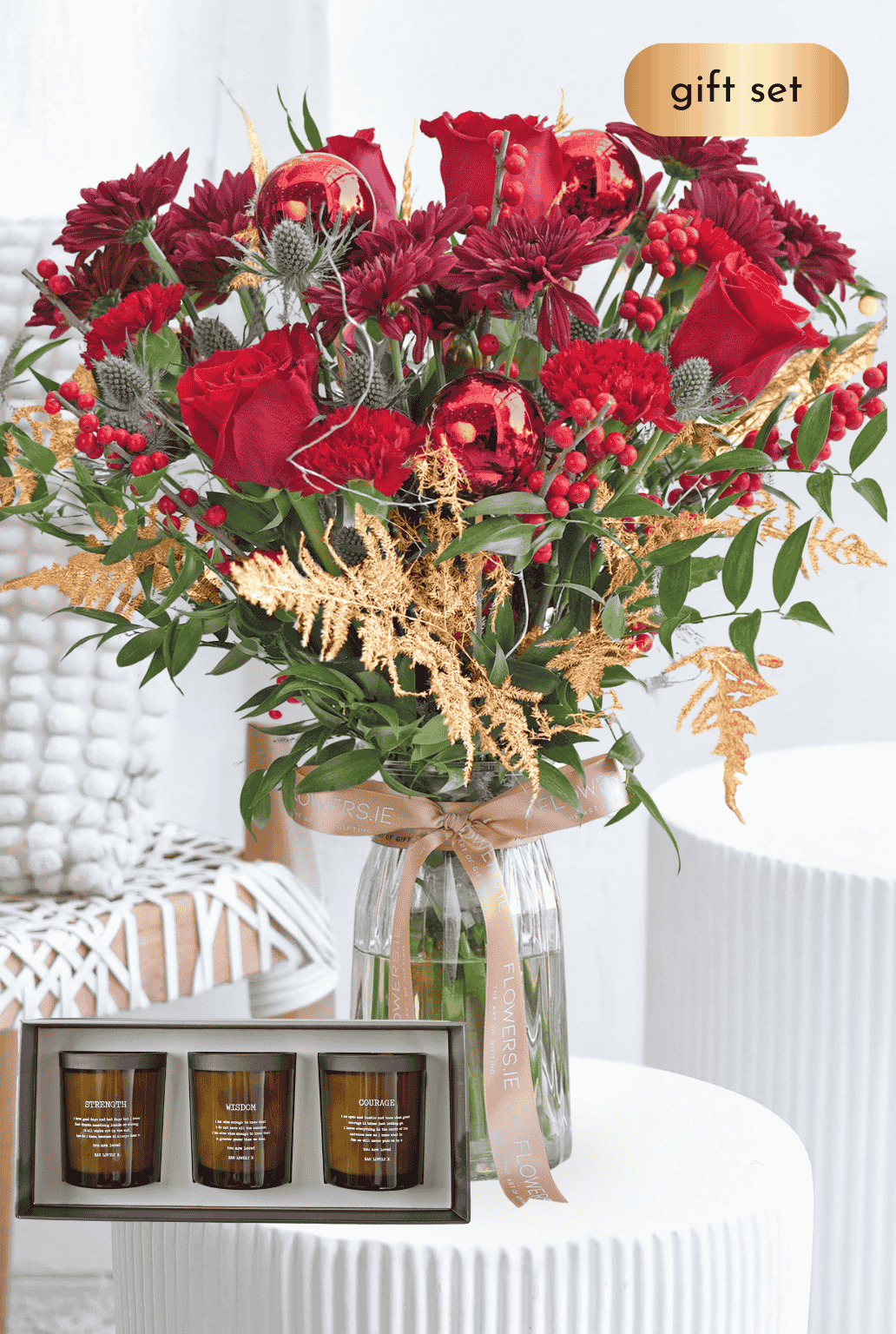 Festive Christmas - Vase with Candle