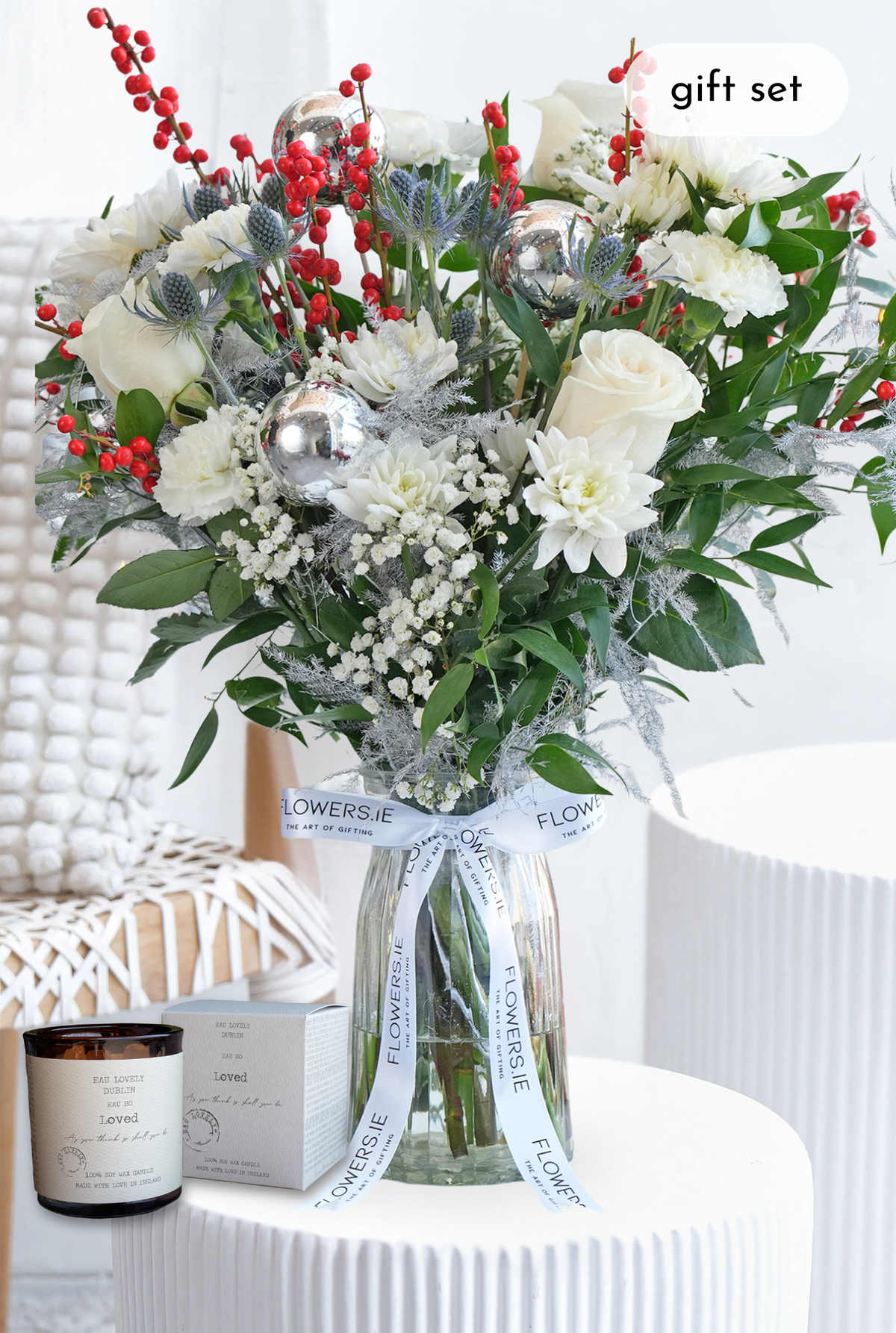 Perfect White Christmas - Vase with Candle
