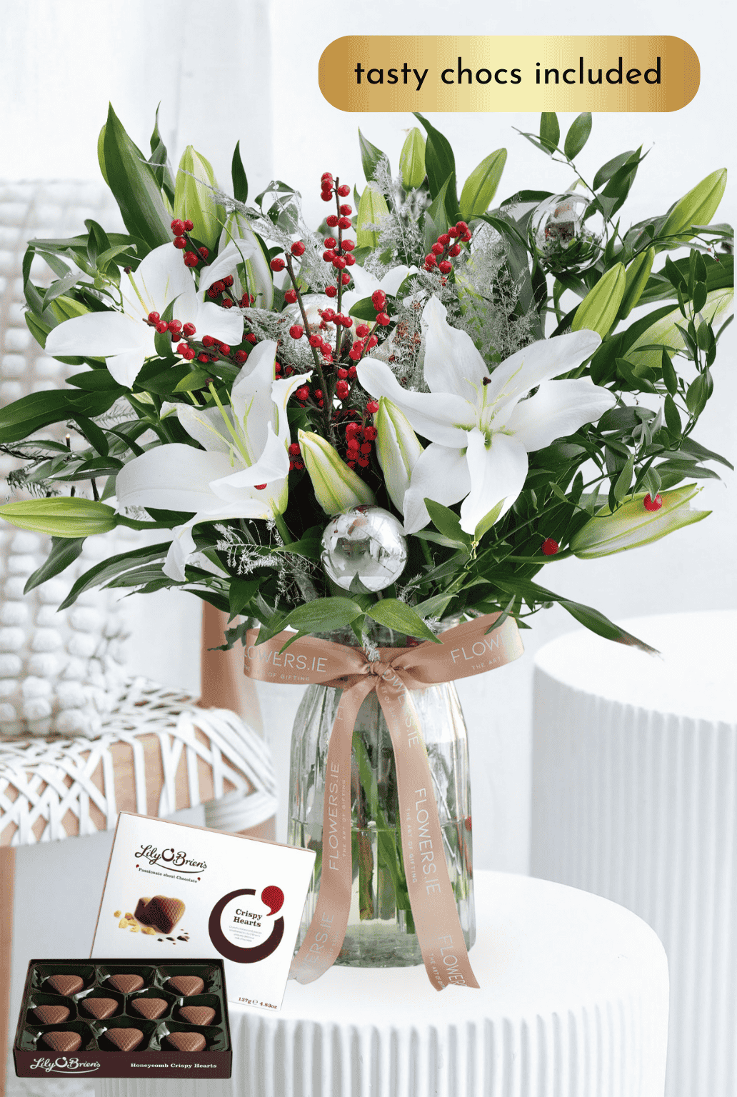 White Scented Lily Christmas - Vase