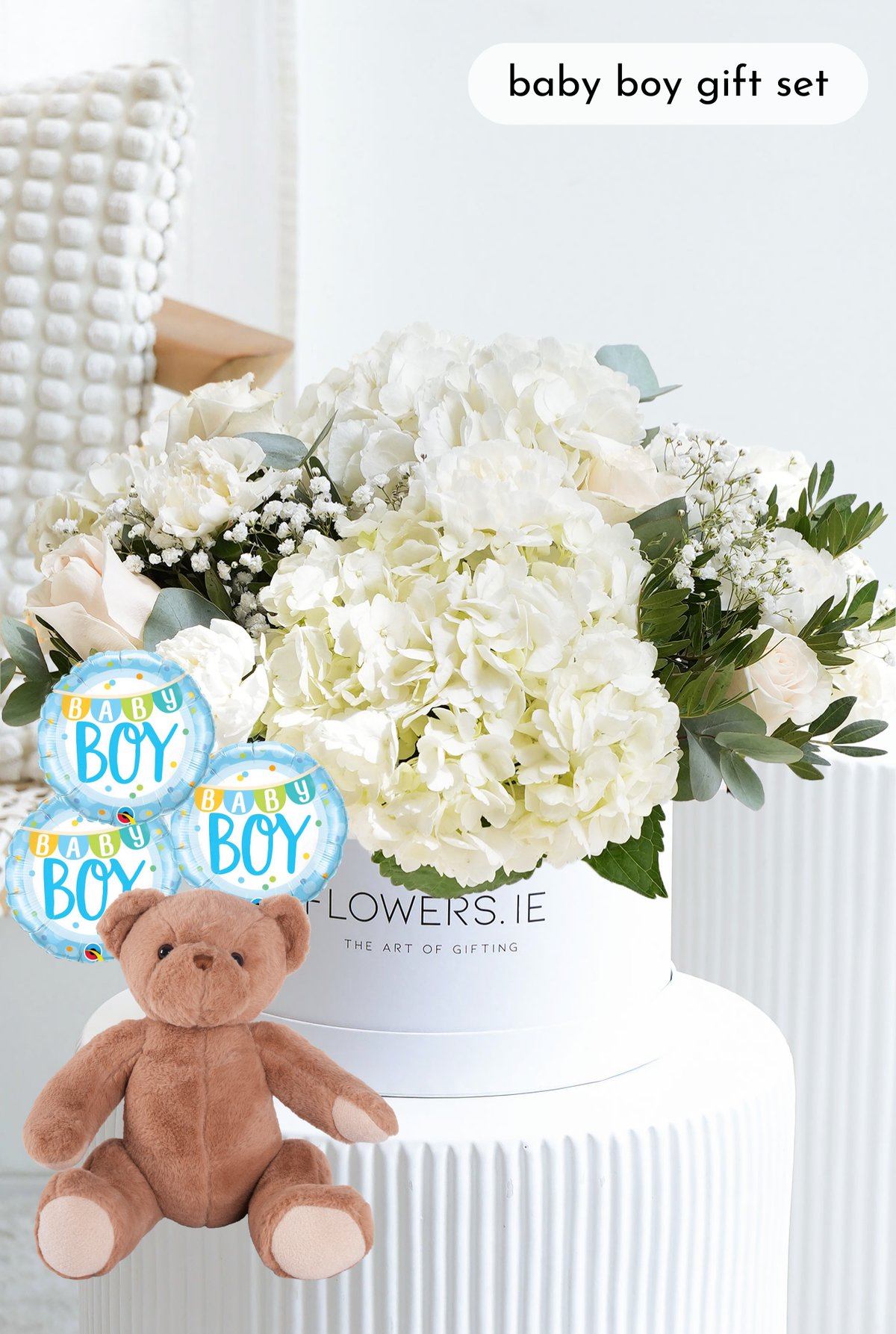 New Baby Perfect White - Hatbox