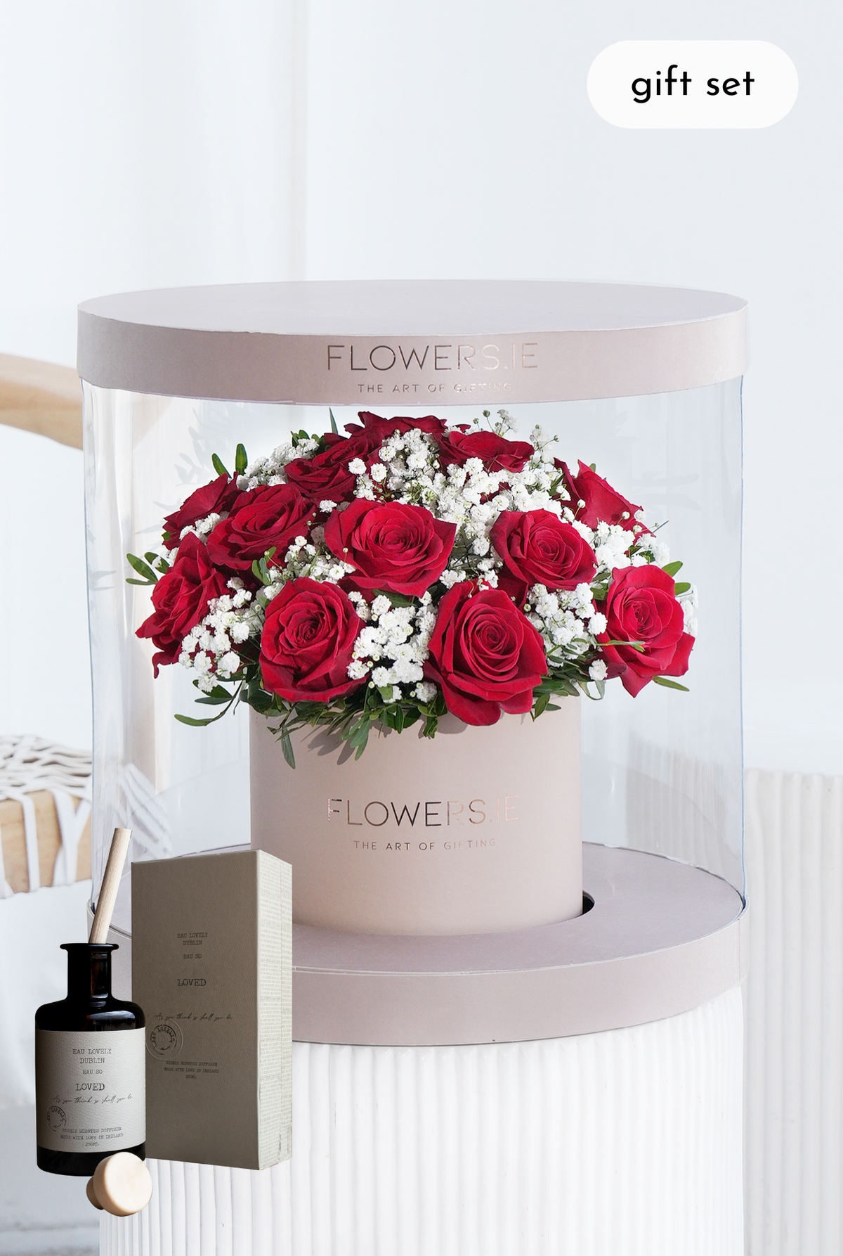 Premium Red Rose - Hatbox