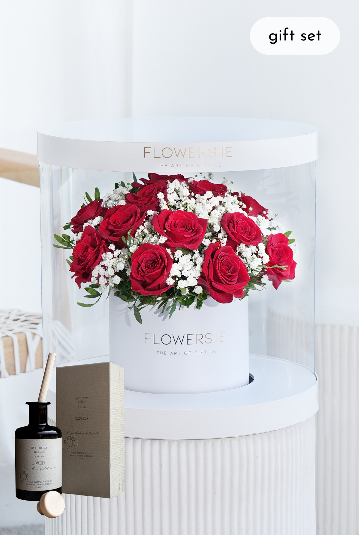 Premium Red Rose - Hatbox