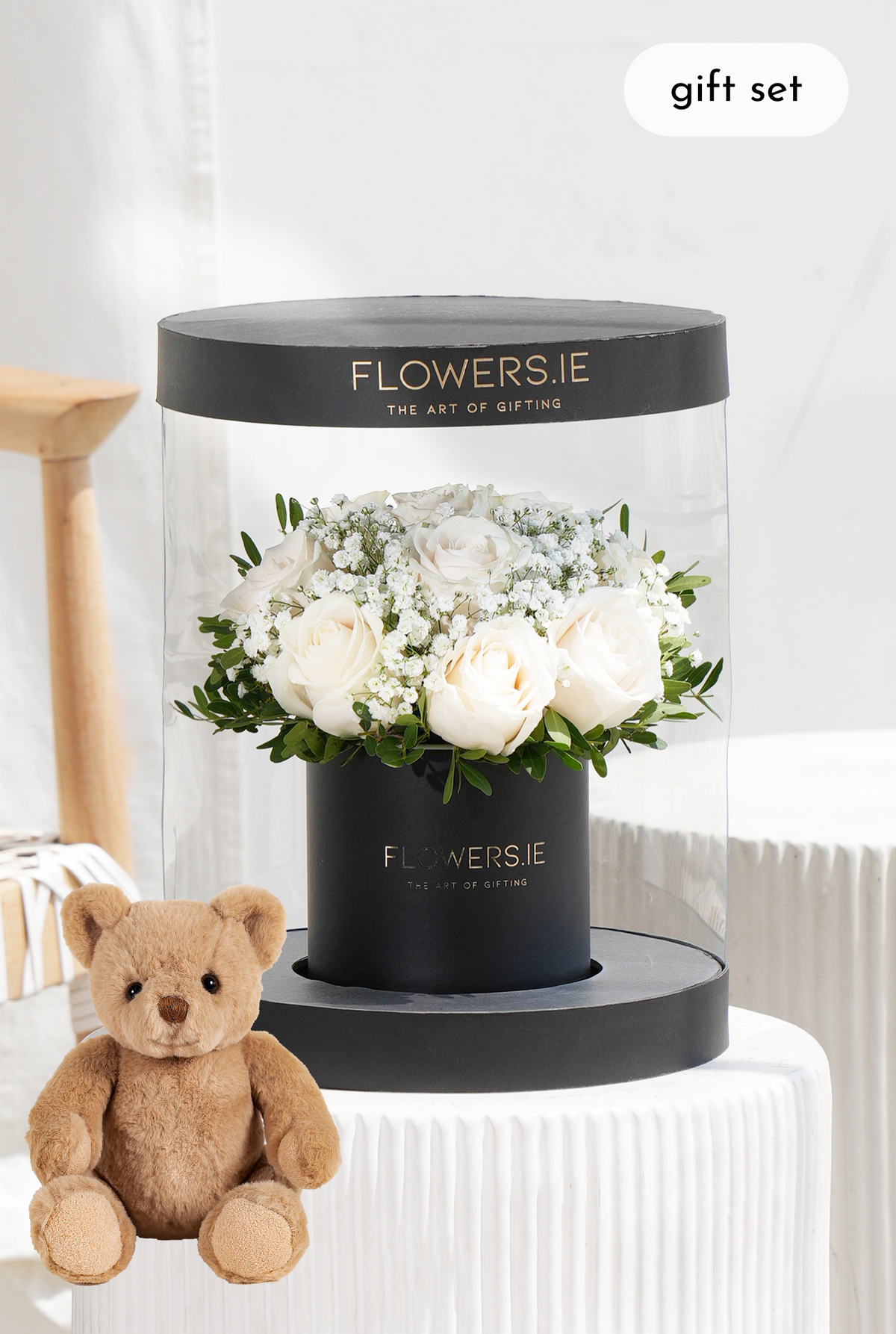 Premium White Rose - Hatbox