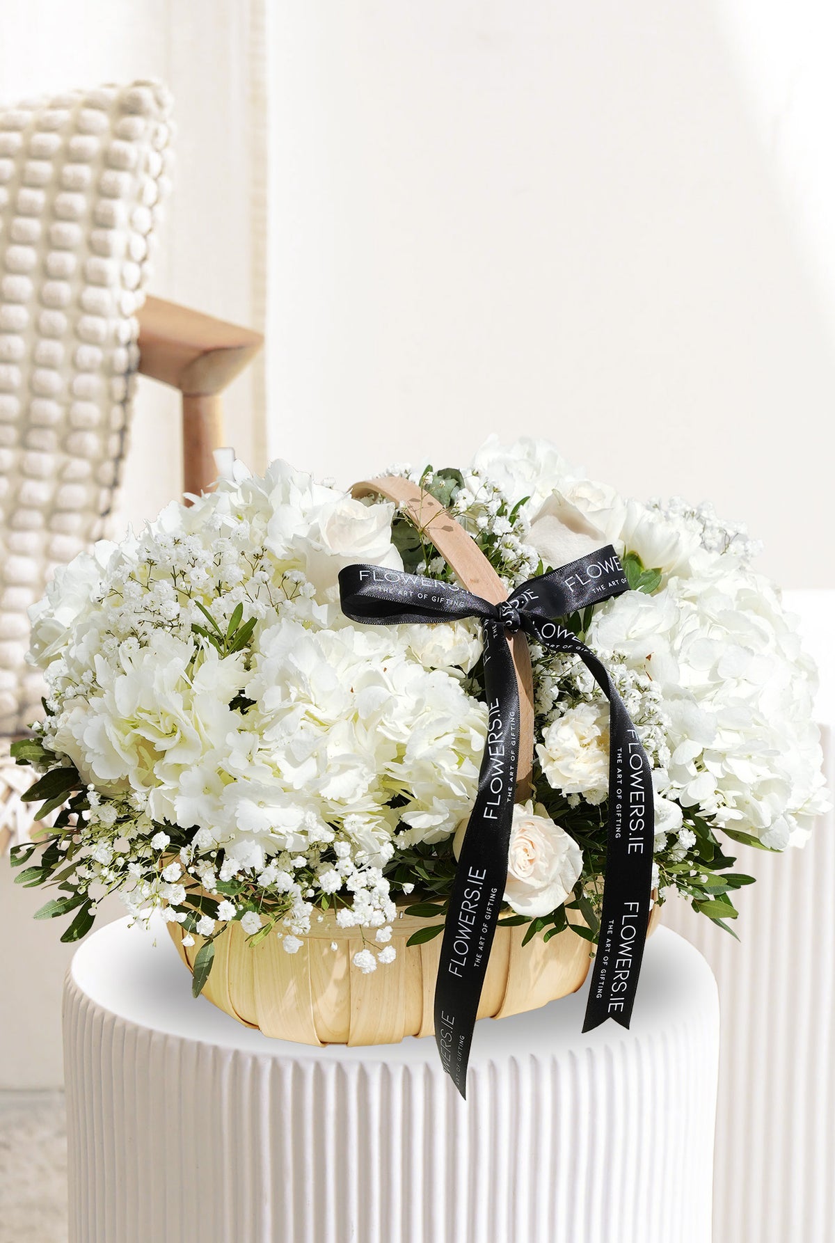 Mother&#39;s Day Perfect White - Basket