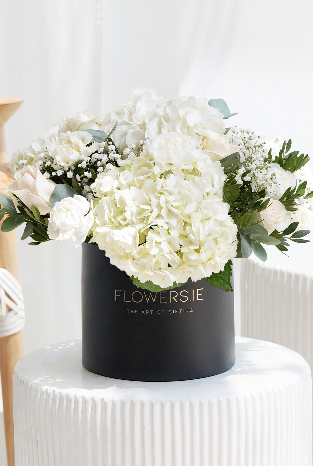 Perfect White - Hatbox