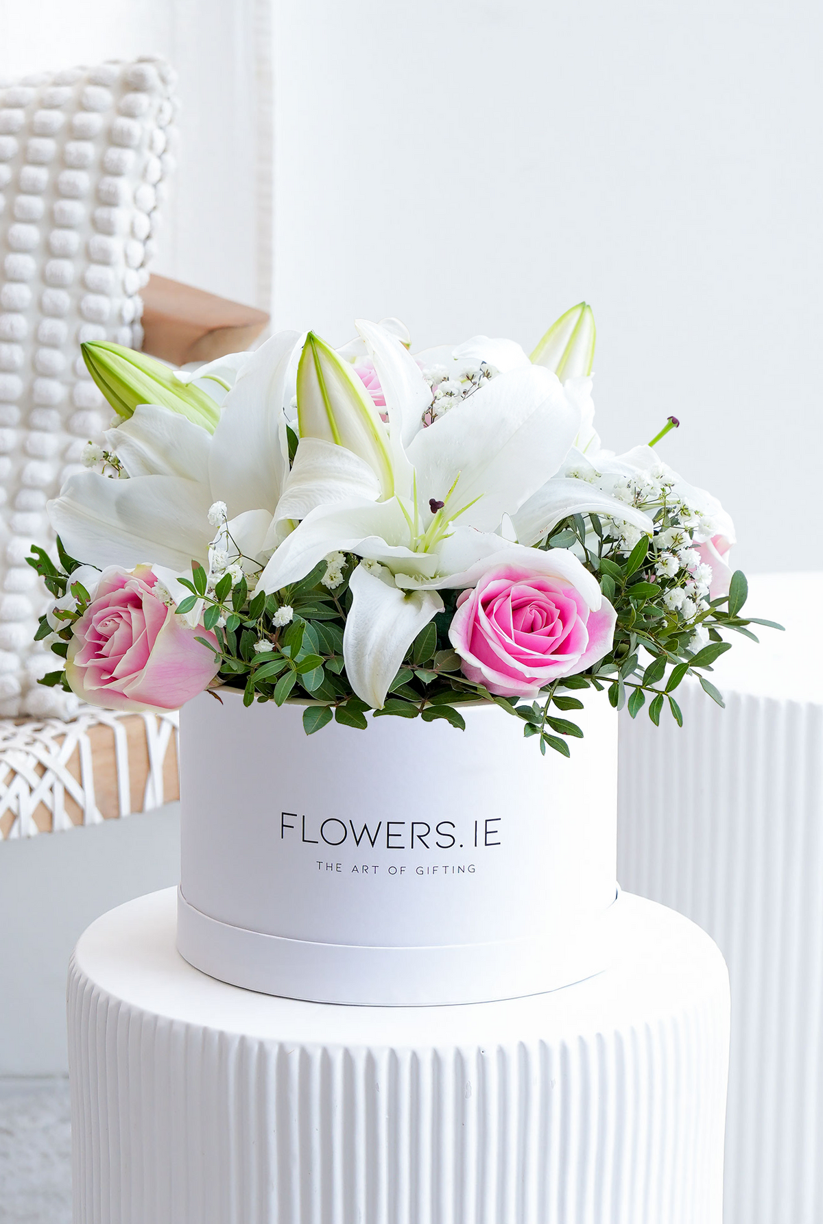 Pink Roses and White Lily - Hatbox