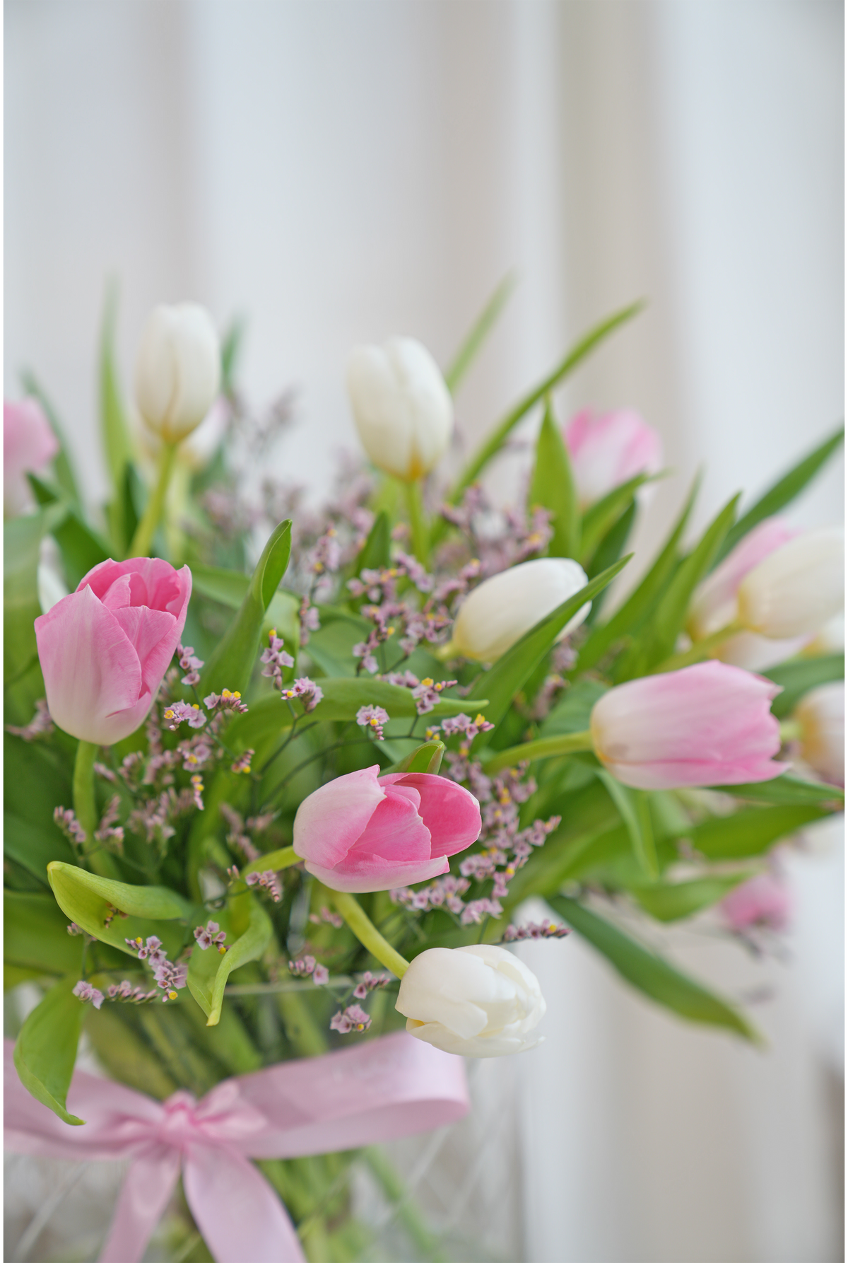Luxury Pink and White Tulips - Vase (Free Crispy Hearts)