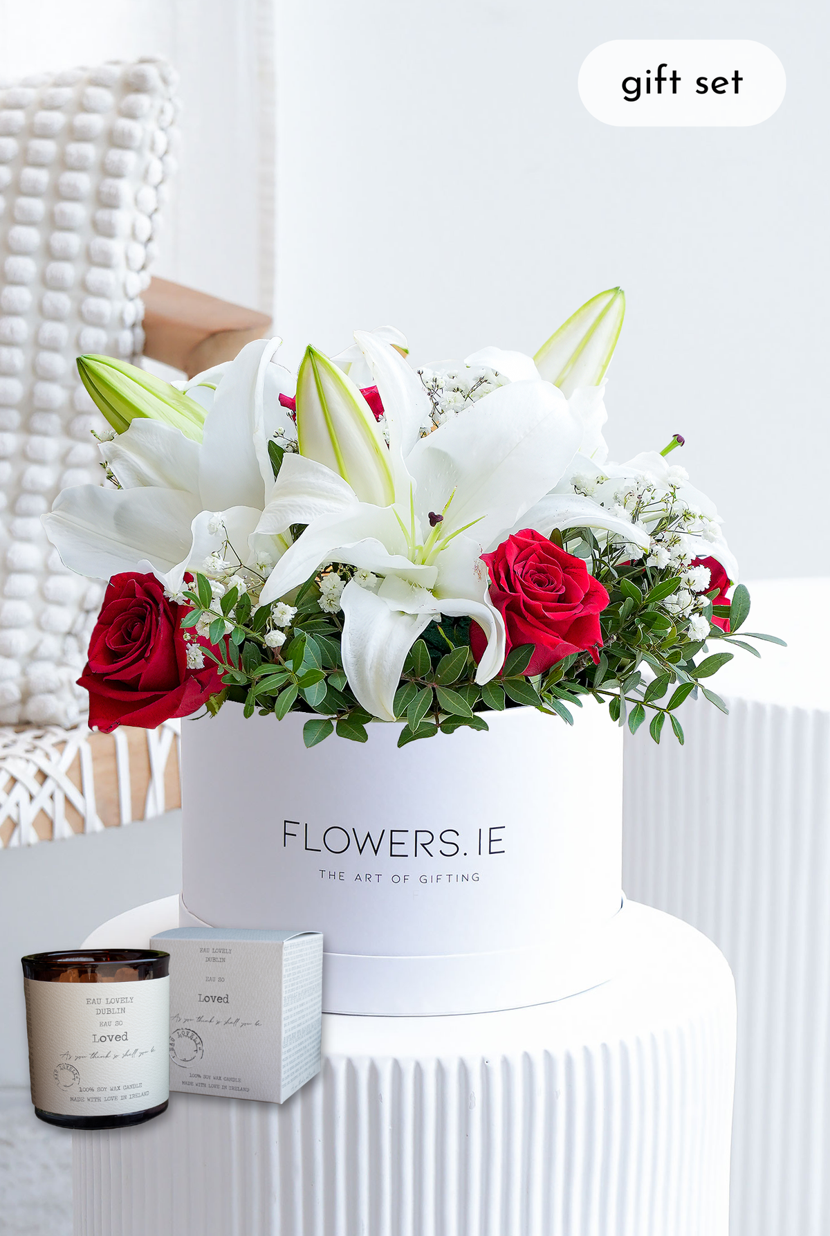 Red Roses and White Lily - Hatbox