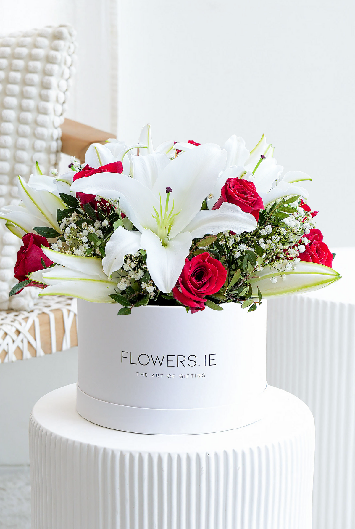 Red Roses and White Lily - Hatbox