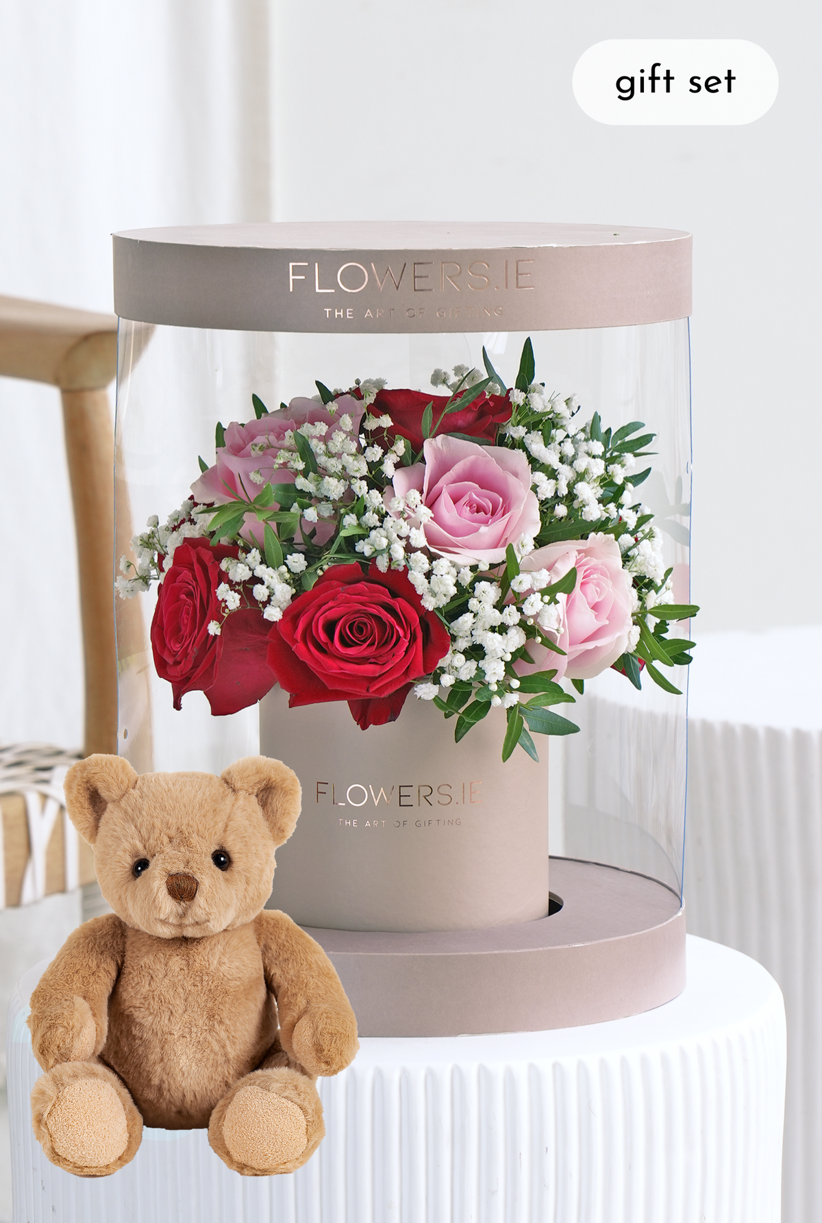 Valentine Premium Red and Pink Rose - Hatbox