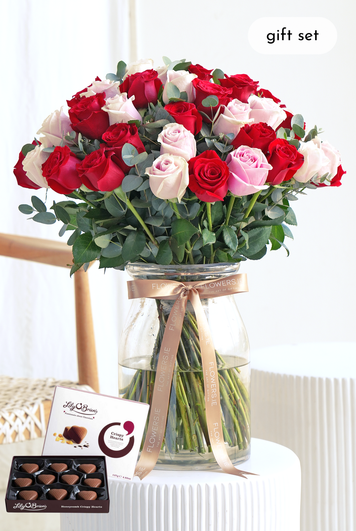 Valentine 50 Luxury Red and Pink Roses - Vase