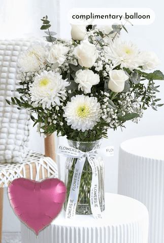 White Serenity - Vase