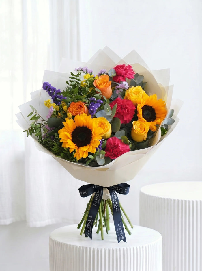 Vibrant Hand-tied