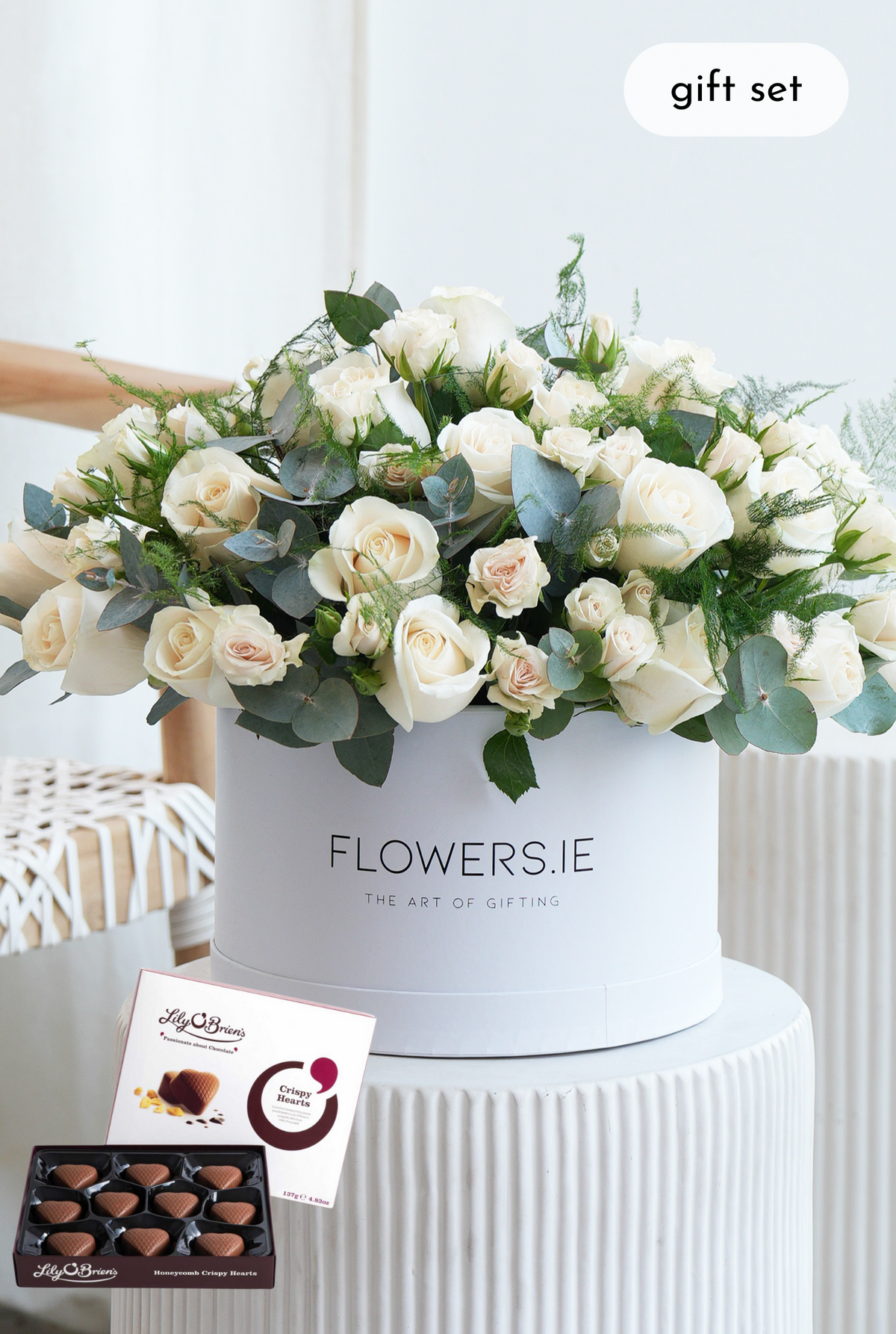 Valentine 24 Elegant White Roses - Hatbox