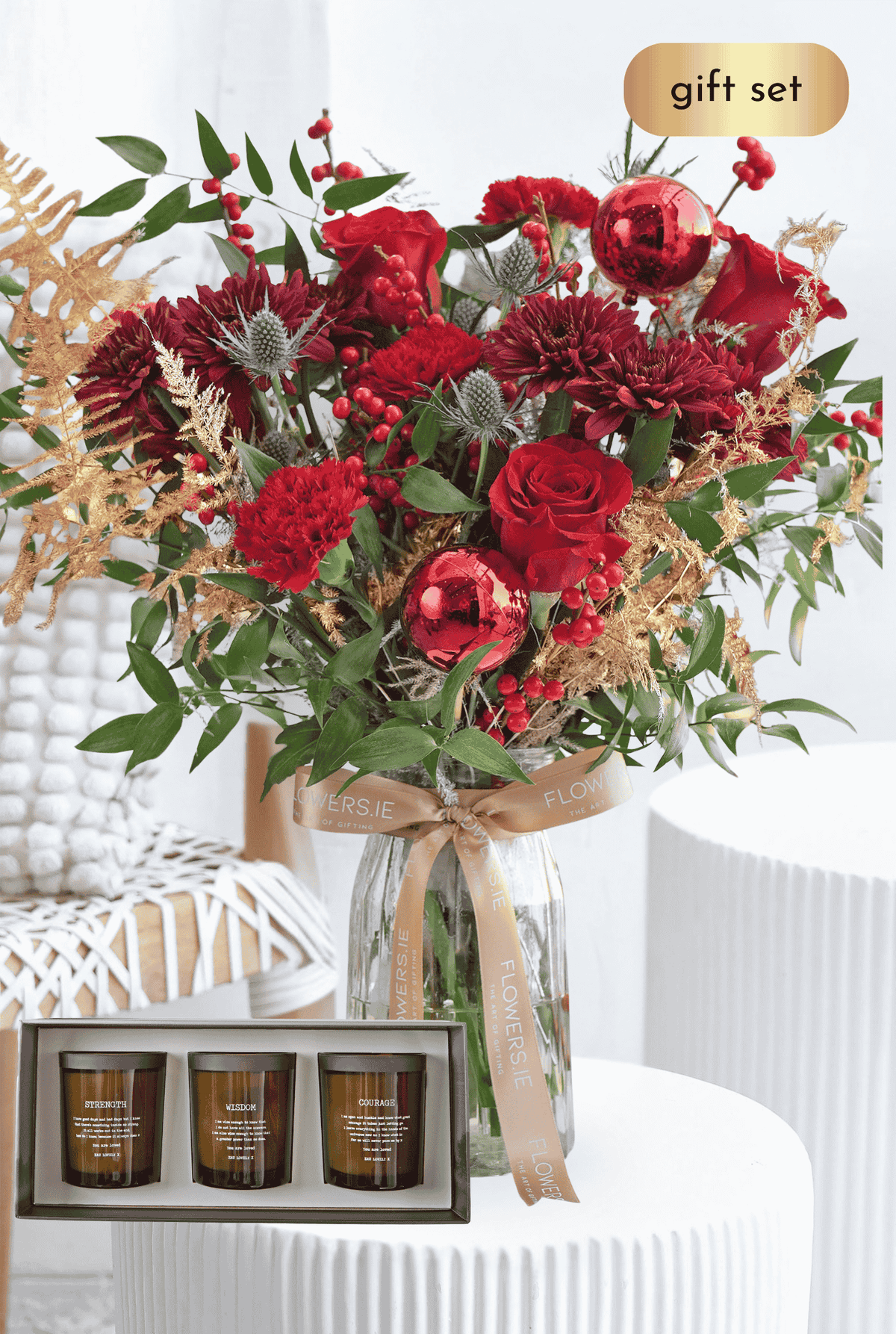 Festive Christmas - Vase with Candle