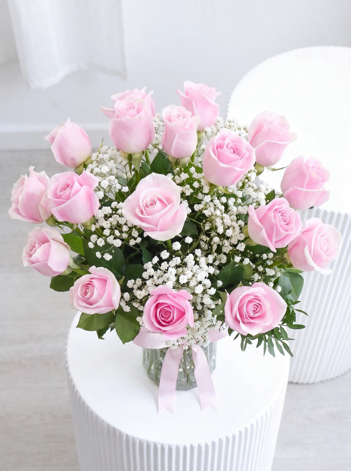 18 Long Stem Pink Roses - Vase