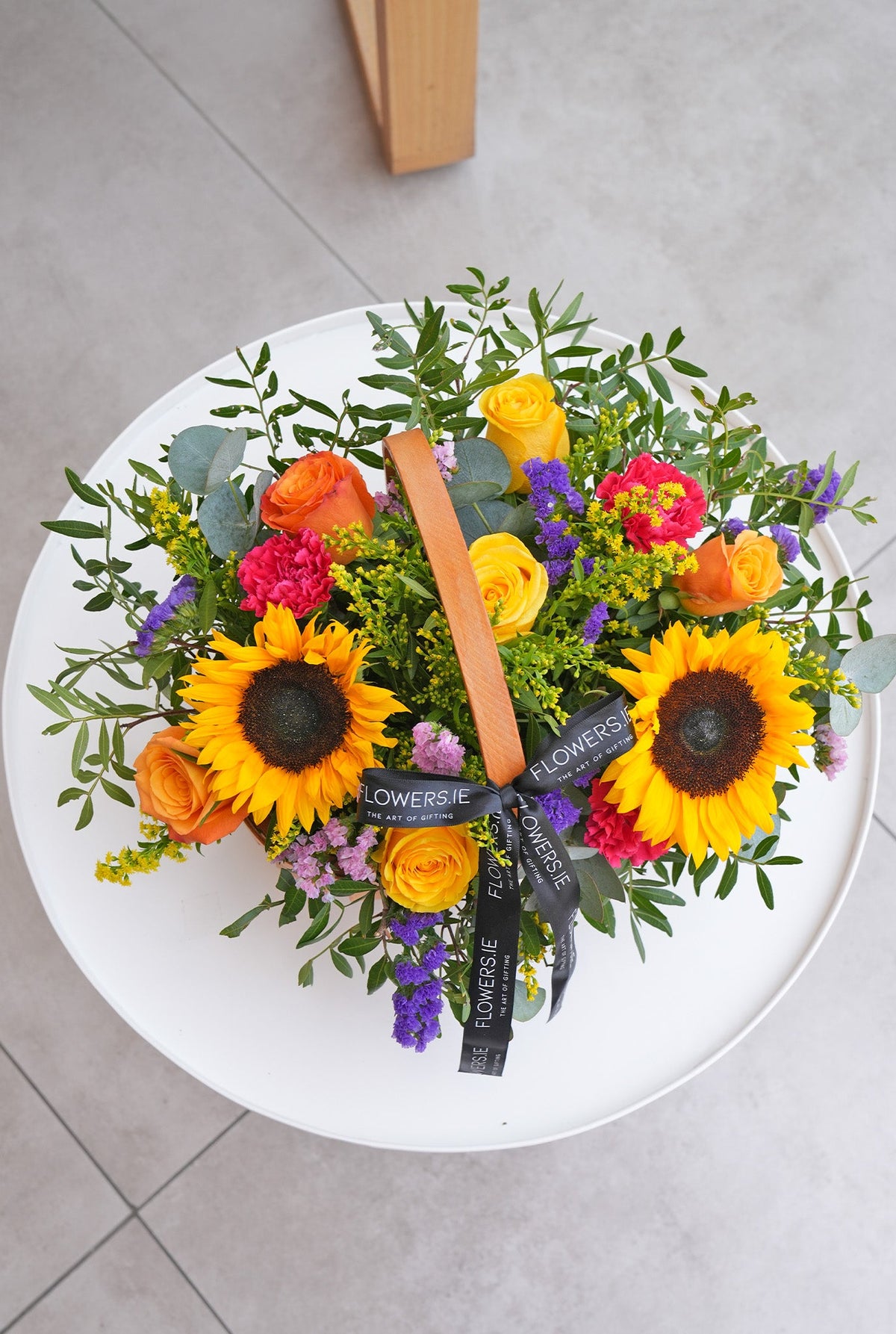 Mother&#39;s Day Vibrant - Basket