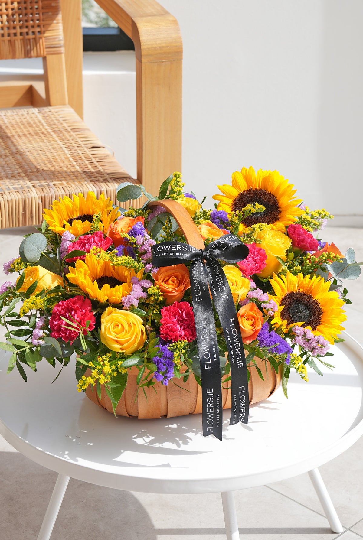 Sympathy Vibrant - Basket