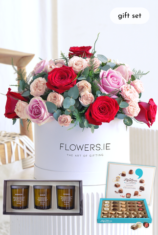 Valentine Blush & Crimson - Hatbox