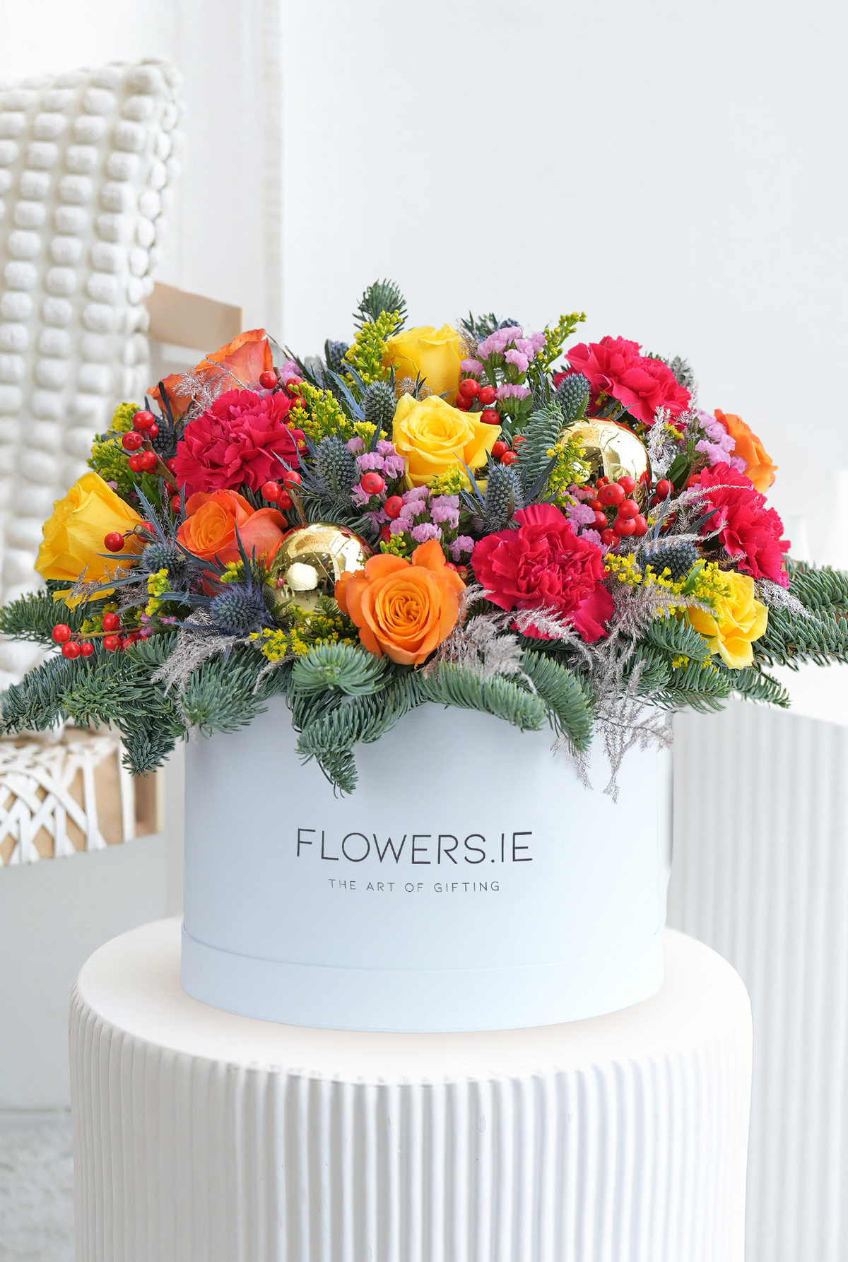 Vibrant Christmas - Hatbox