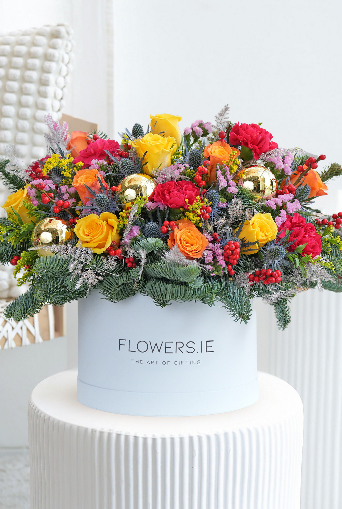 Vibrant Christmas - Hatbox